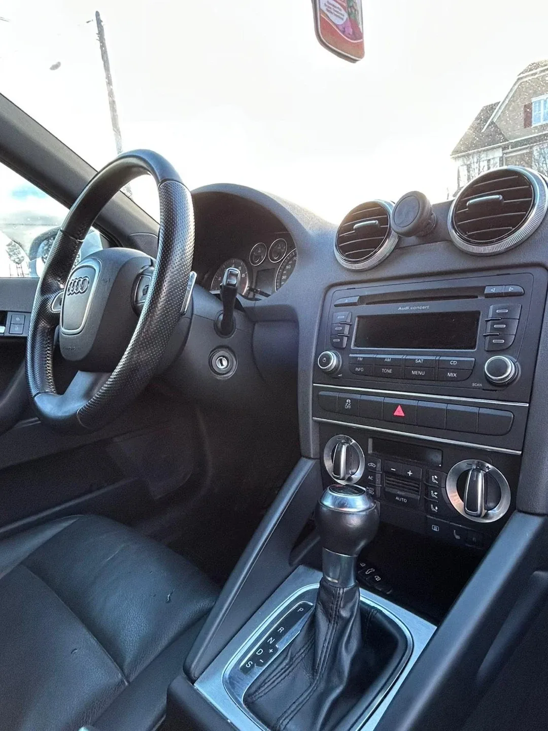 Audi A3 White Hatchback image indicator(7)