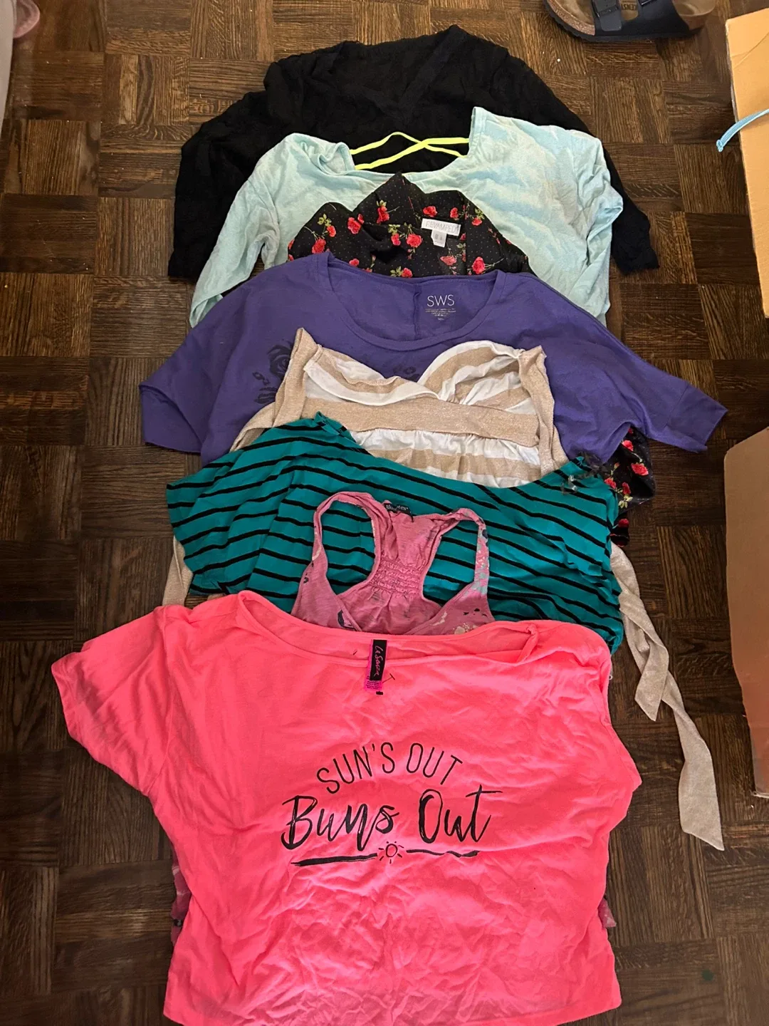 Assorted Women's shirt Bundle #cleanout image indicator(3)