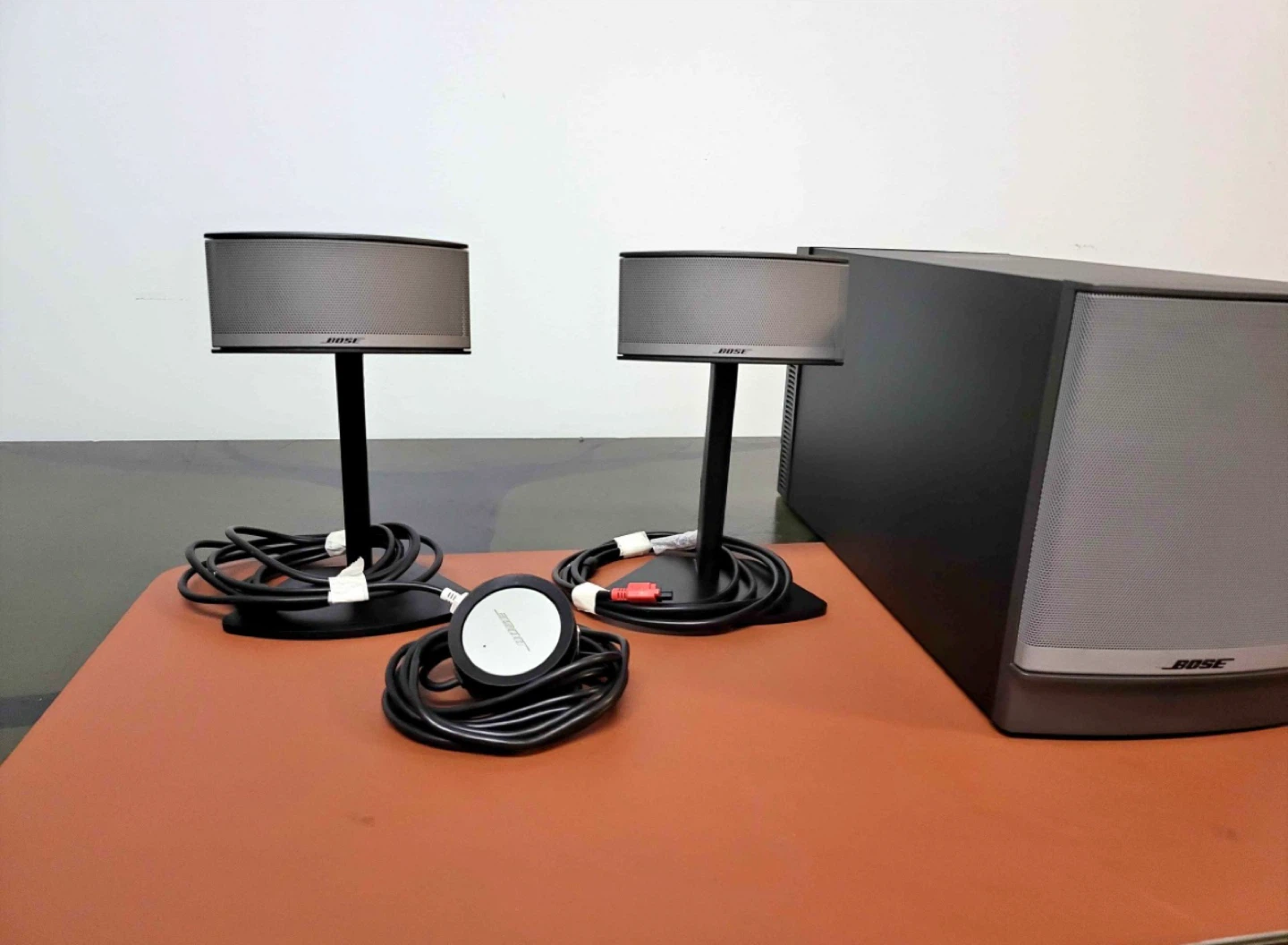 Bose Acoustimass 10 Series IV Home Theatre Speaker System - photo 4