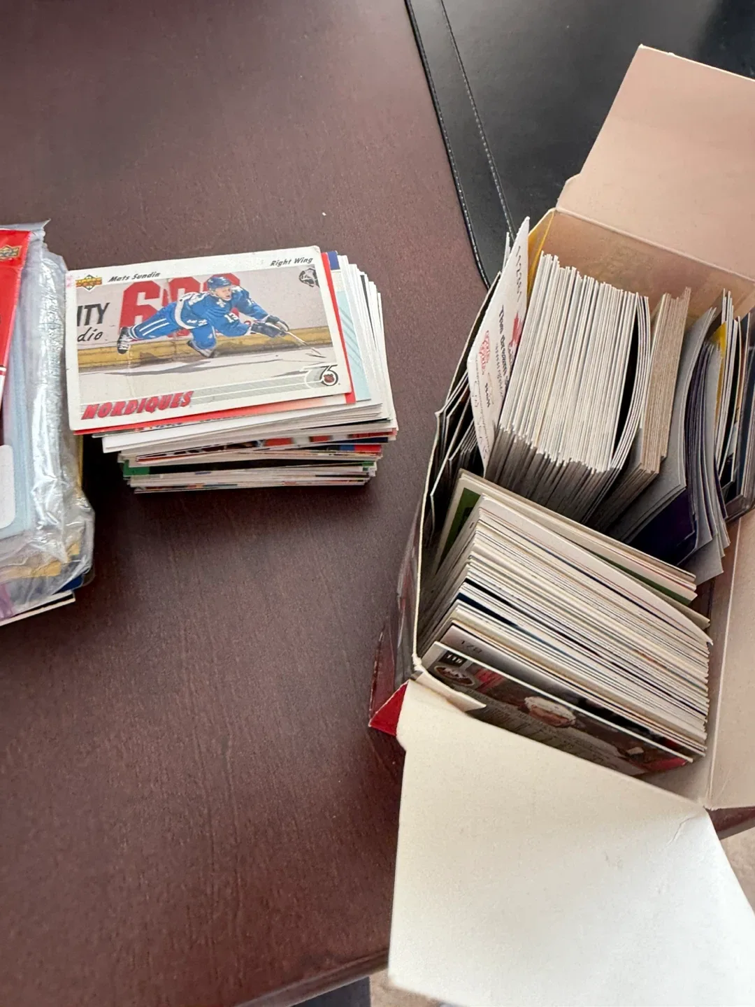 Hockey & Soccer Trading Cards