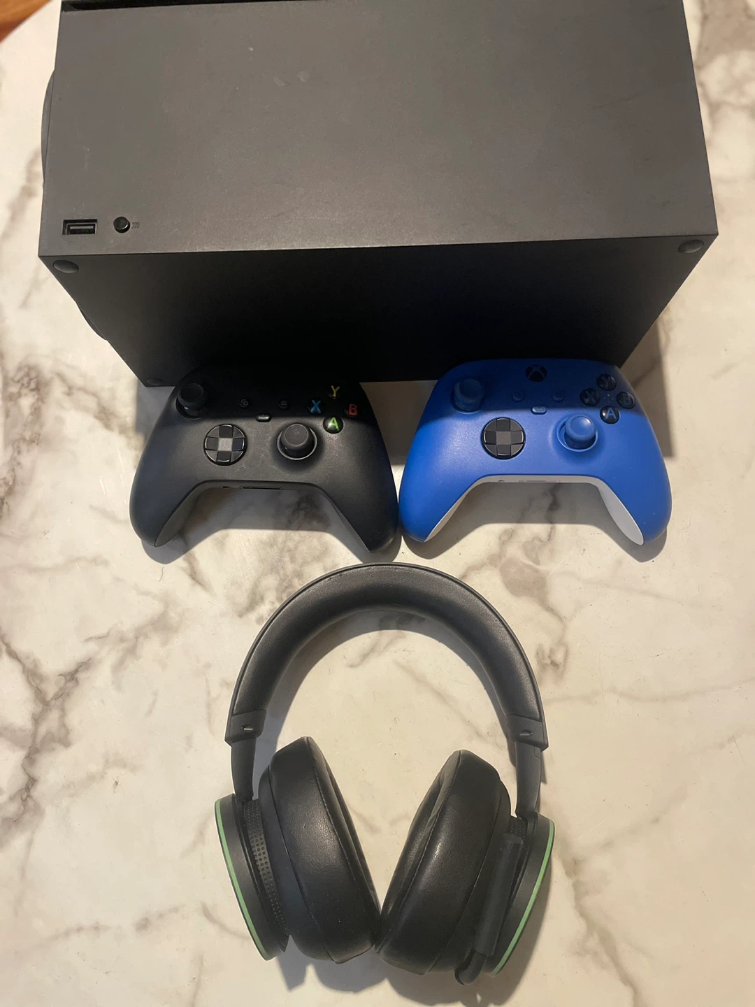 Xbox Series X Console with Controllers and headset - photo 4