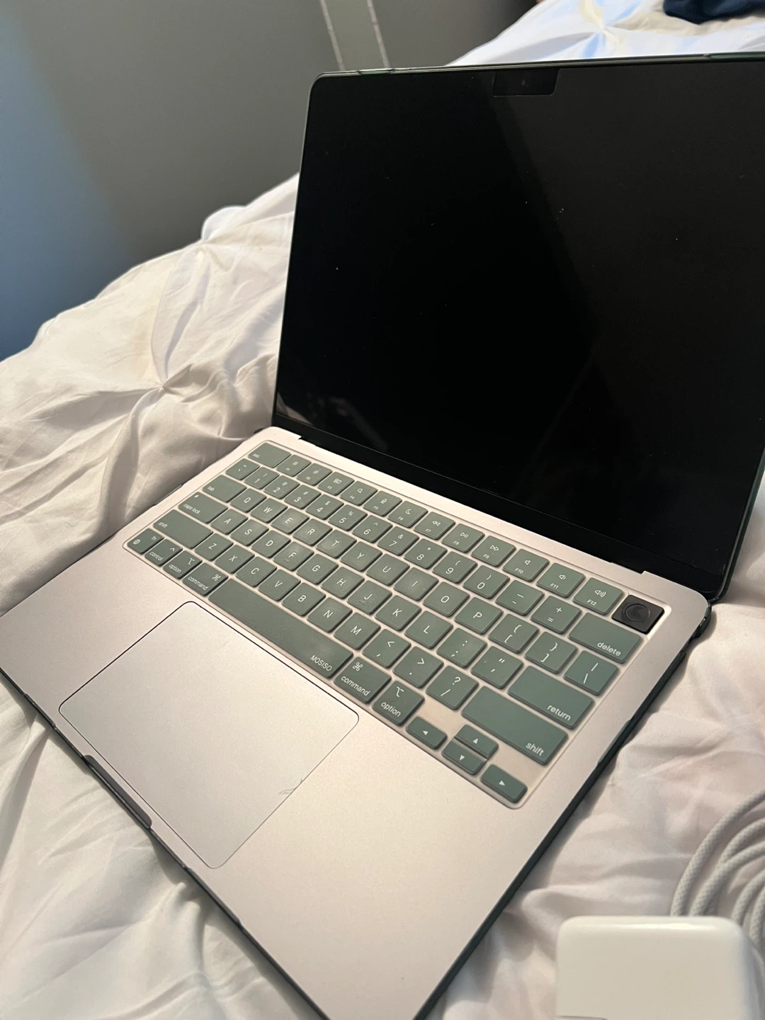 MacBook Air M2 Chip - photo 4