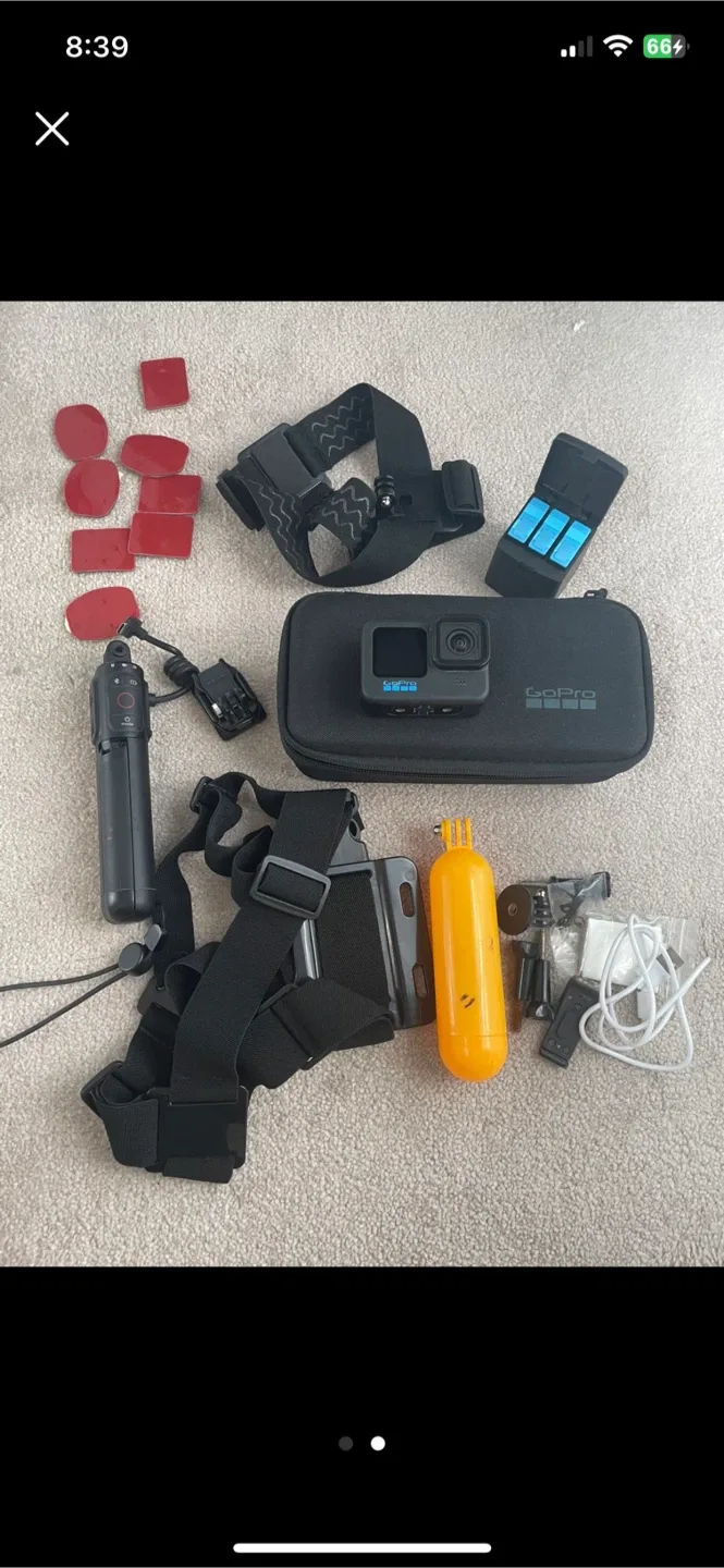 GoPro 10 Camera with creator kit #cleanout image indicator(2)