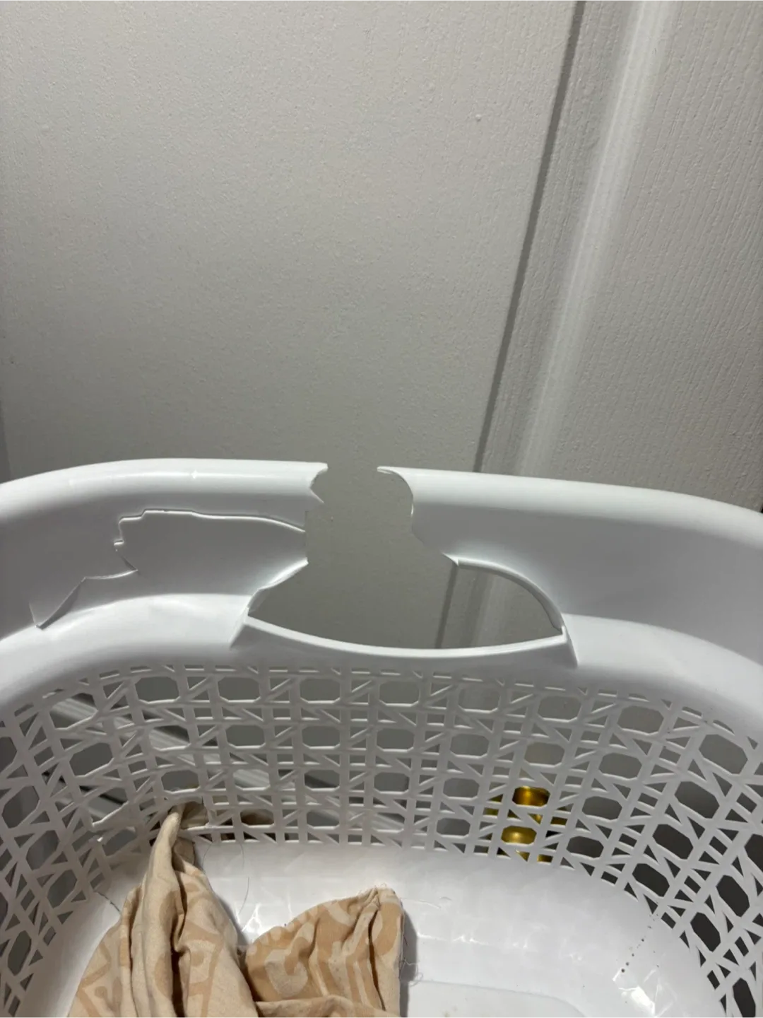 Plastica White Laundry Basket - check pics