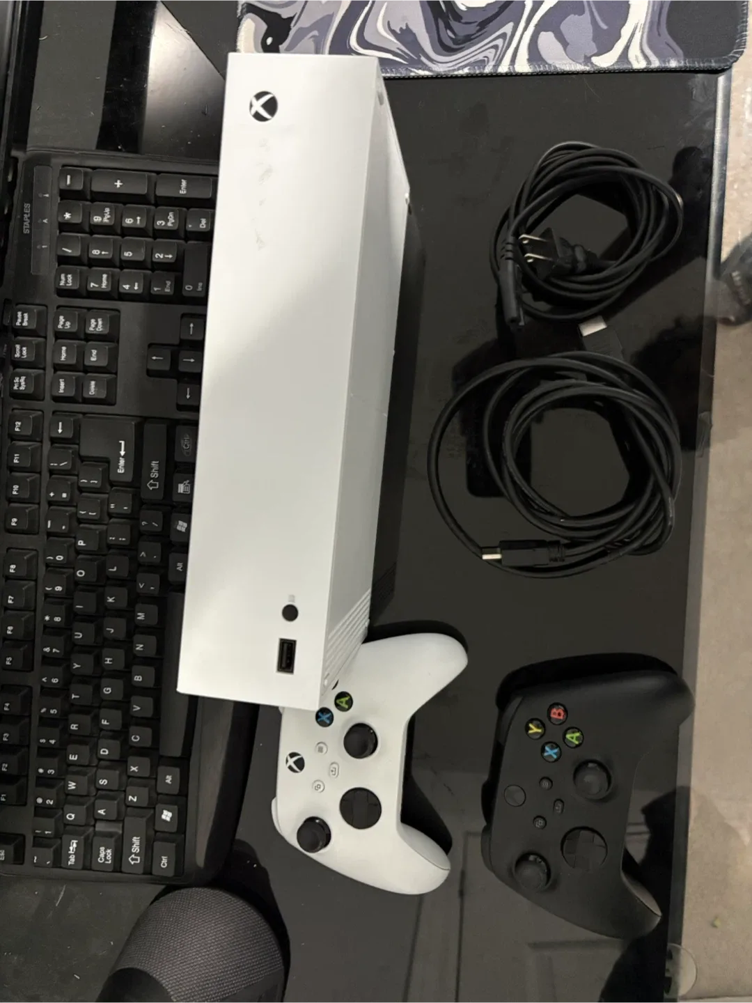 Xbox Series S Console with Controllers image indicator(4)