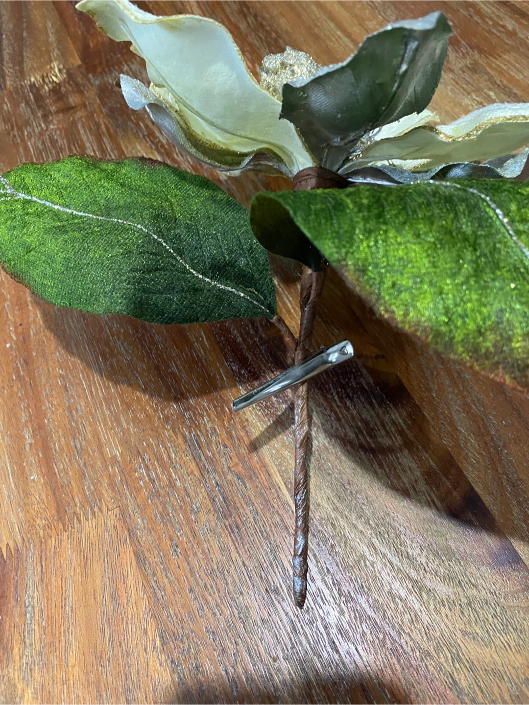 Artificial Magnolia Flower Clip - photo 2