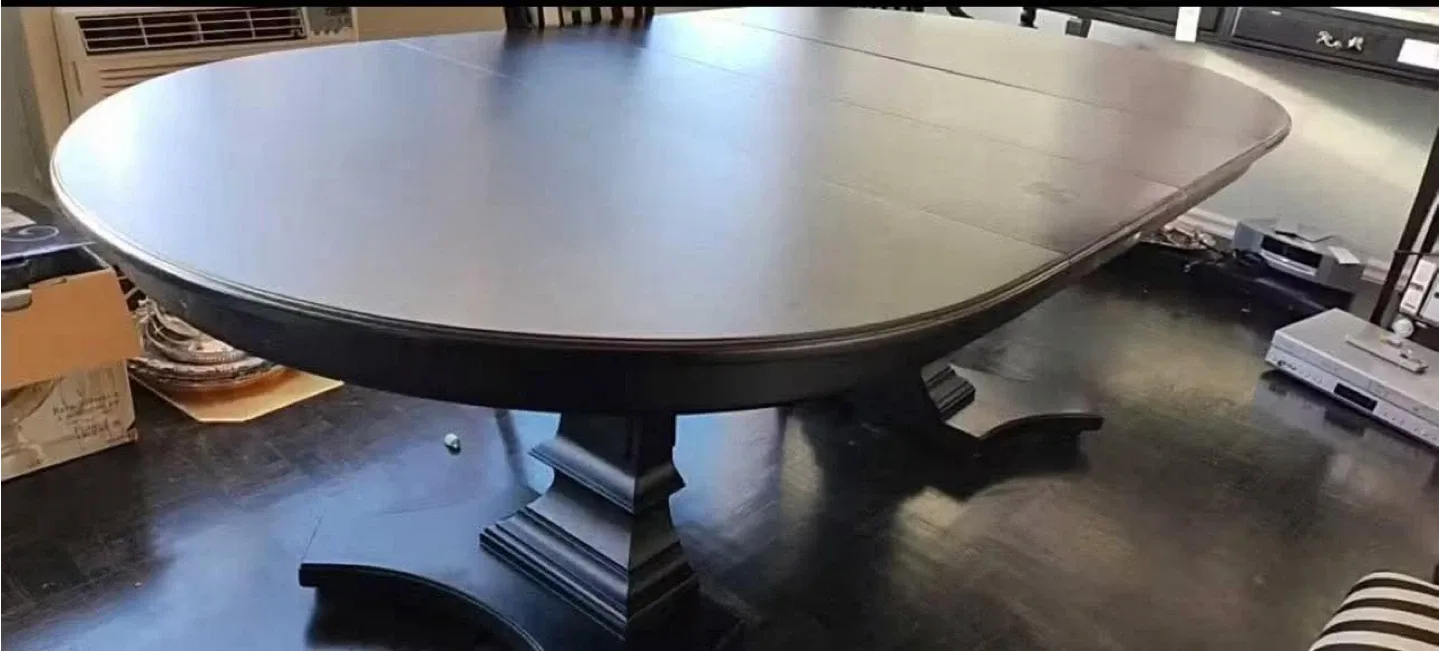 Round Black Extendable Dining Table image indicator(3)