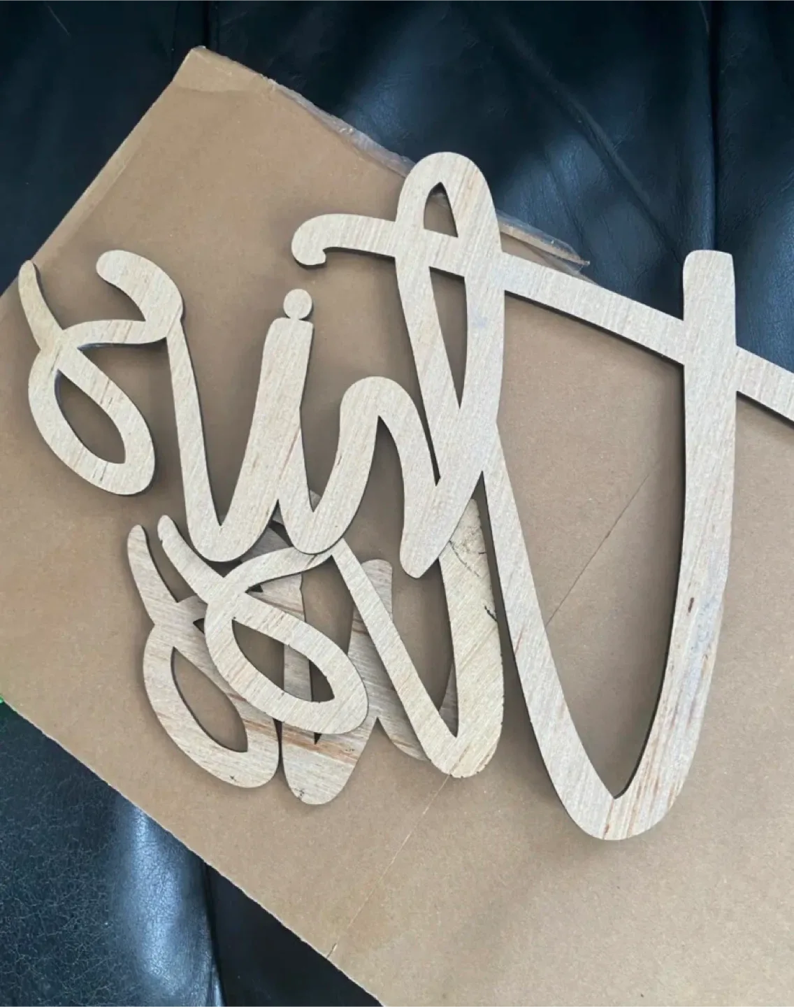 "This is us" Wall Decor image indicator(4)