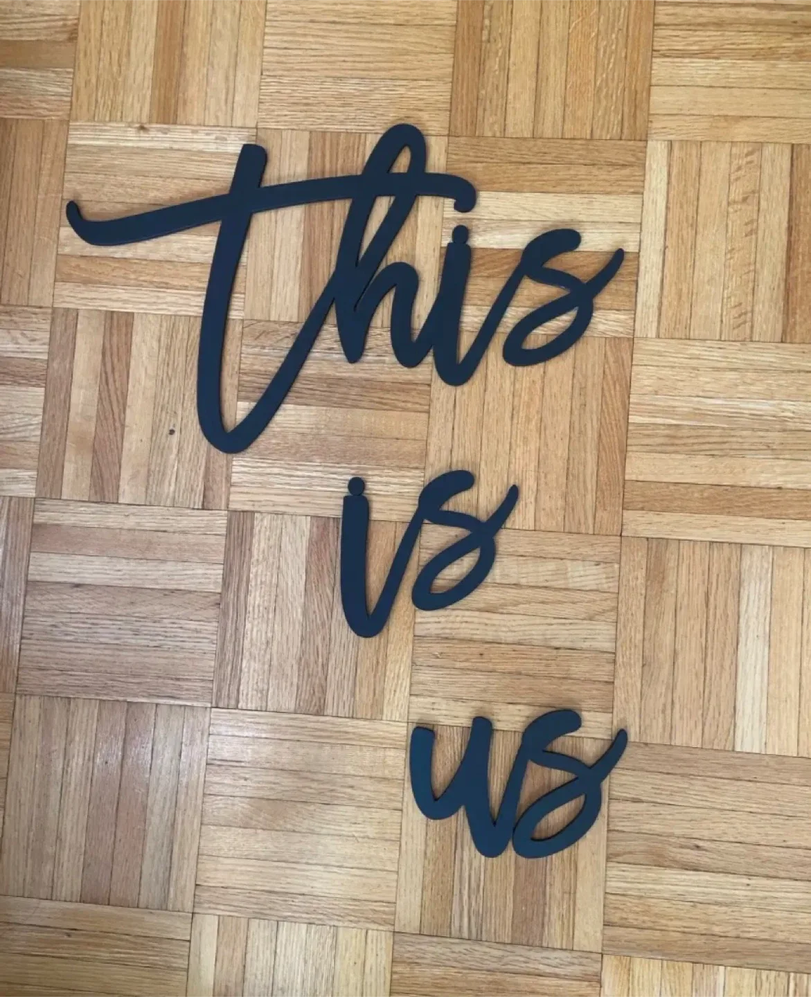 "This is us" Wall Decor image indicator(2)