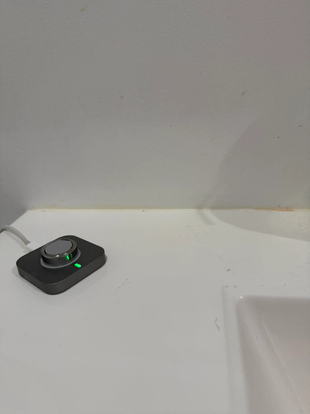 Oura Ring 4 - Size 9 w/ Box - photo 4