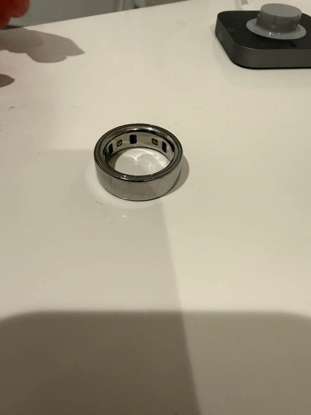 Oura Ring 4 - Size 9 w/ Box - photo 2
