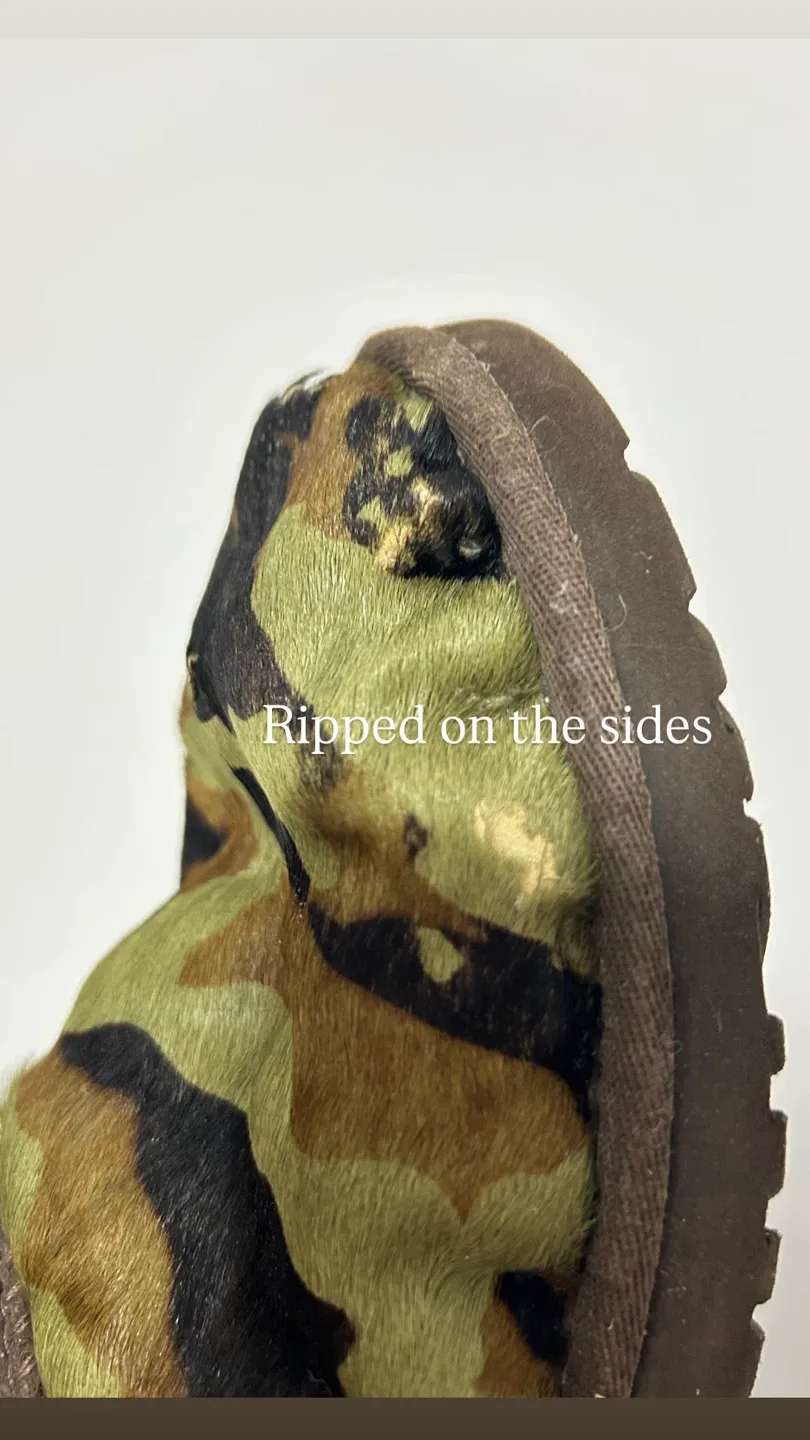 #Cleanout heavily used Ripped UGG military boots size 7 classic image indicator(3)