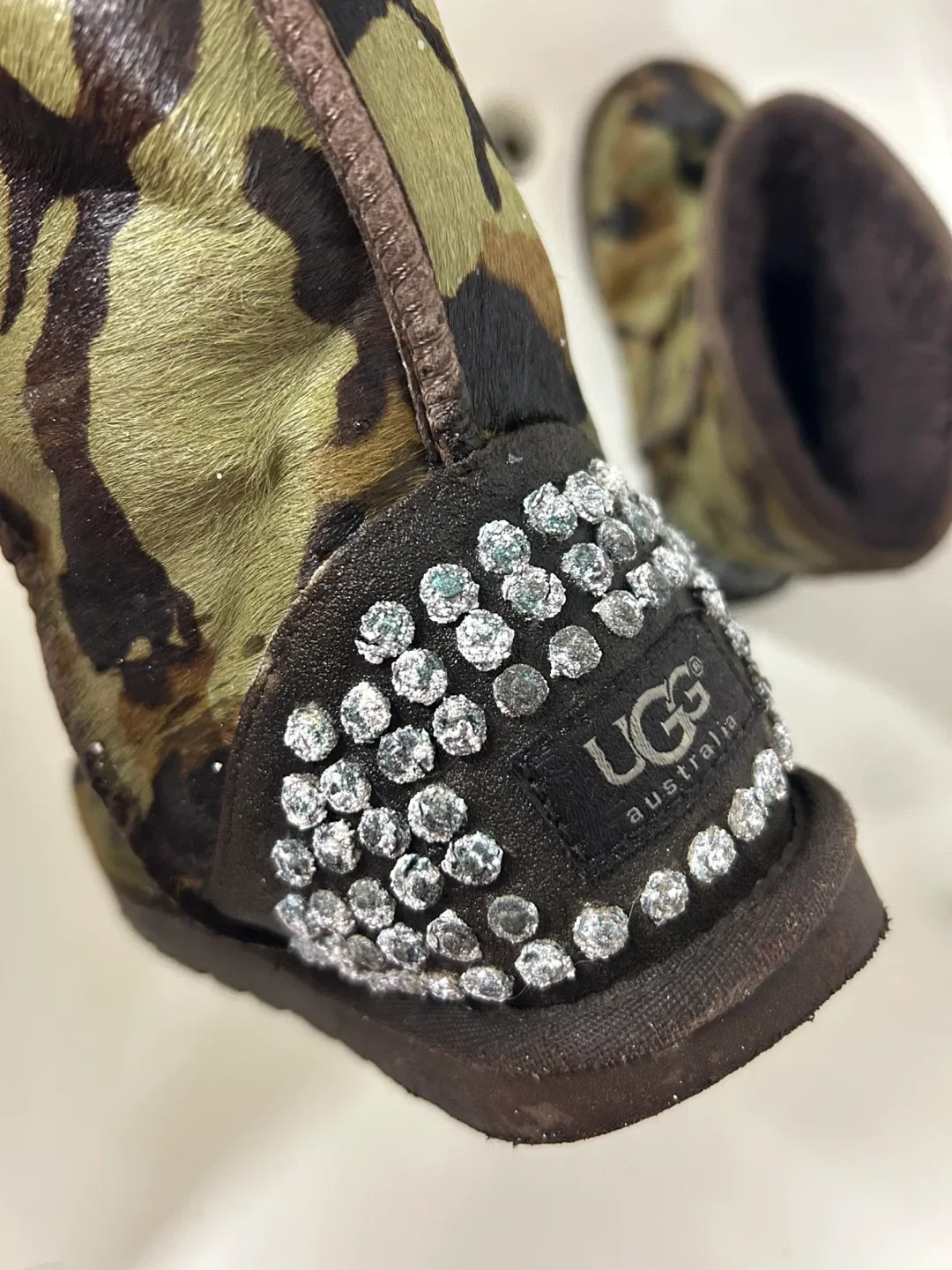 #Cleanout heavily used Ripped UGG military boots size 7 classic image indicator(7)