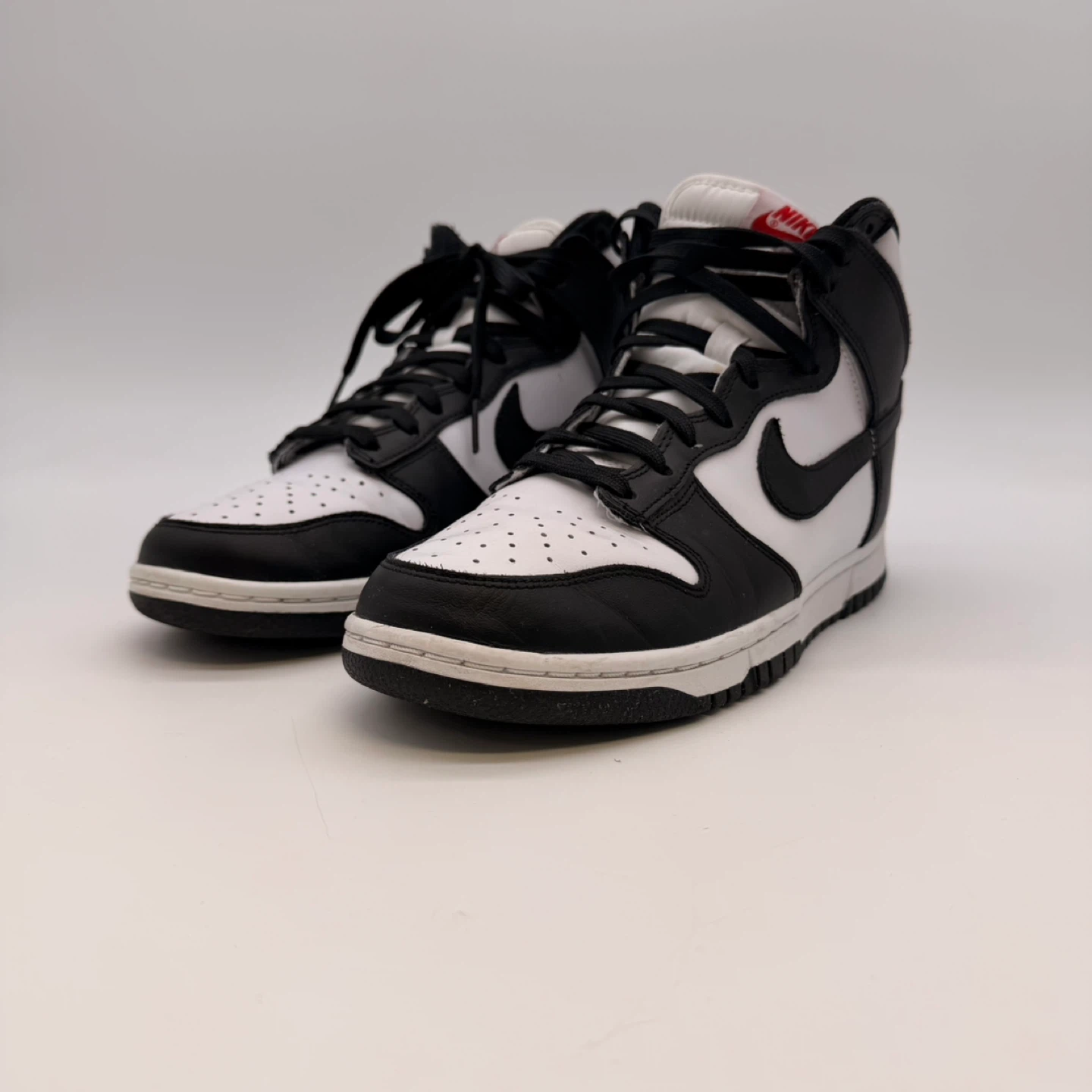 Nike Dunk High Black & White – Women’s Size 8.5 (EU 40) - photo 3