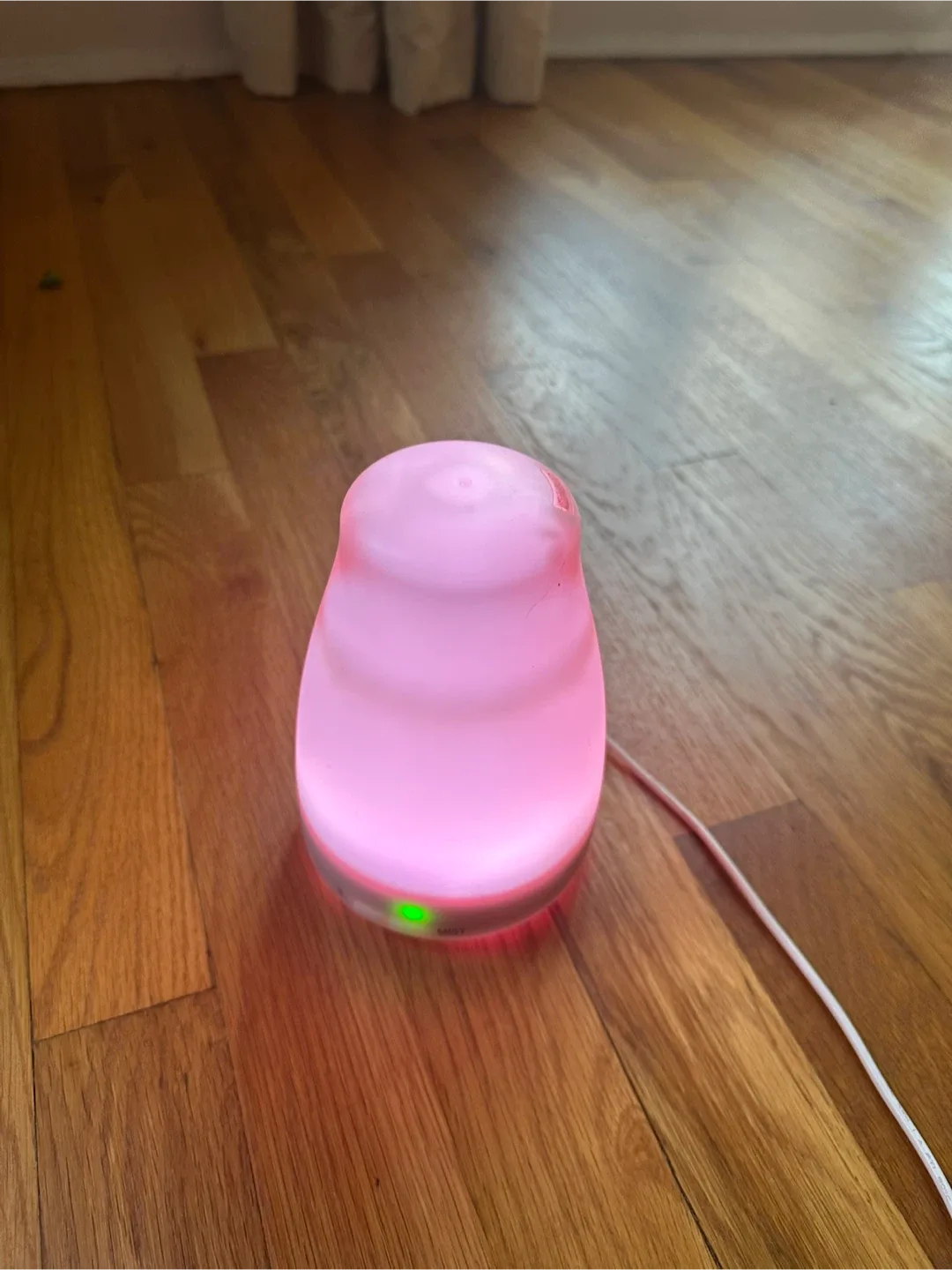 Aroma Diffuser with Color Changing Lights image indicator(5)