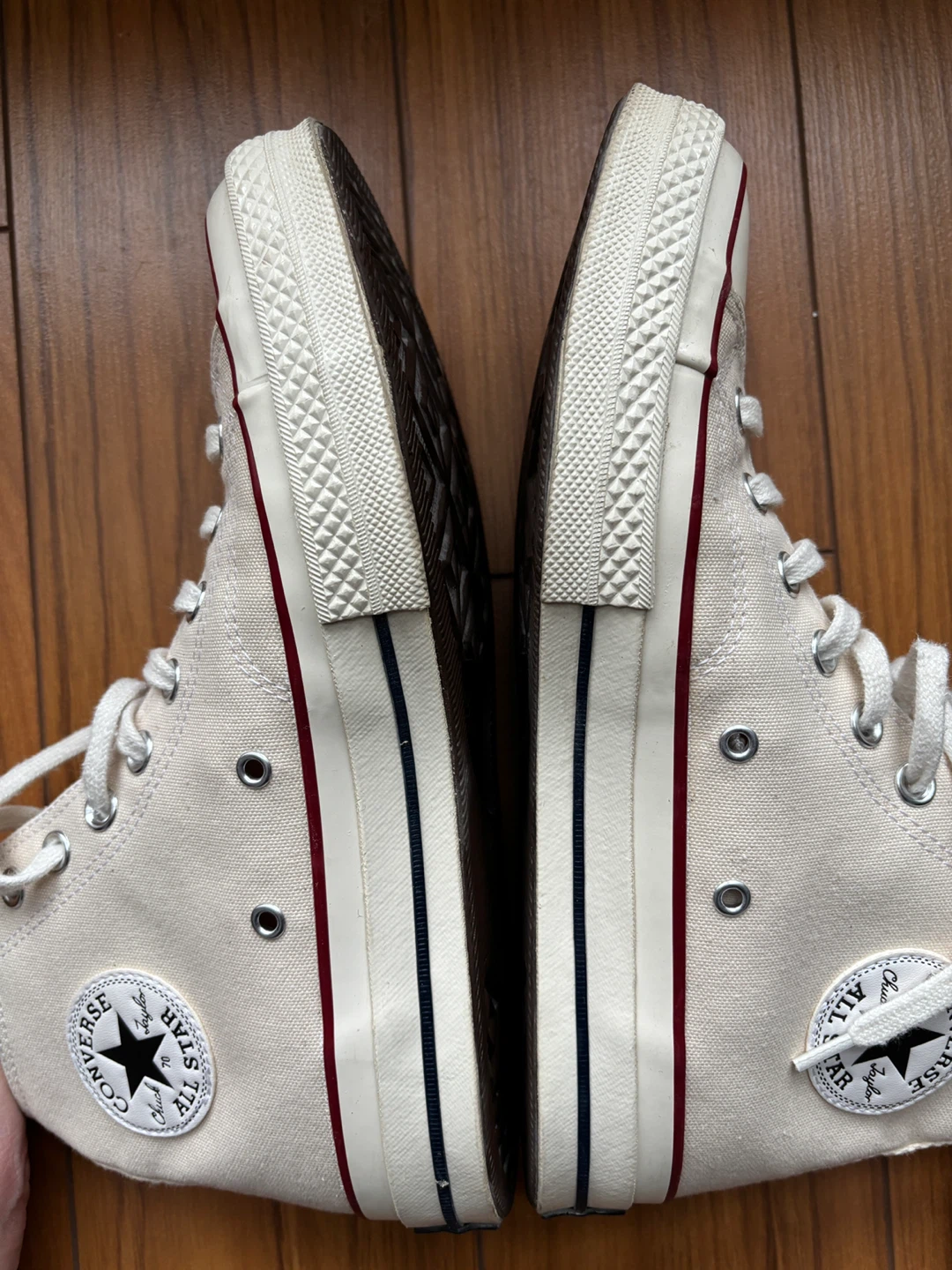 Converse Chuck Taylor All Star High Top - Size 7.5 - photo 2