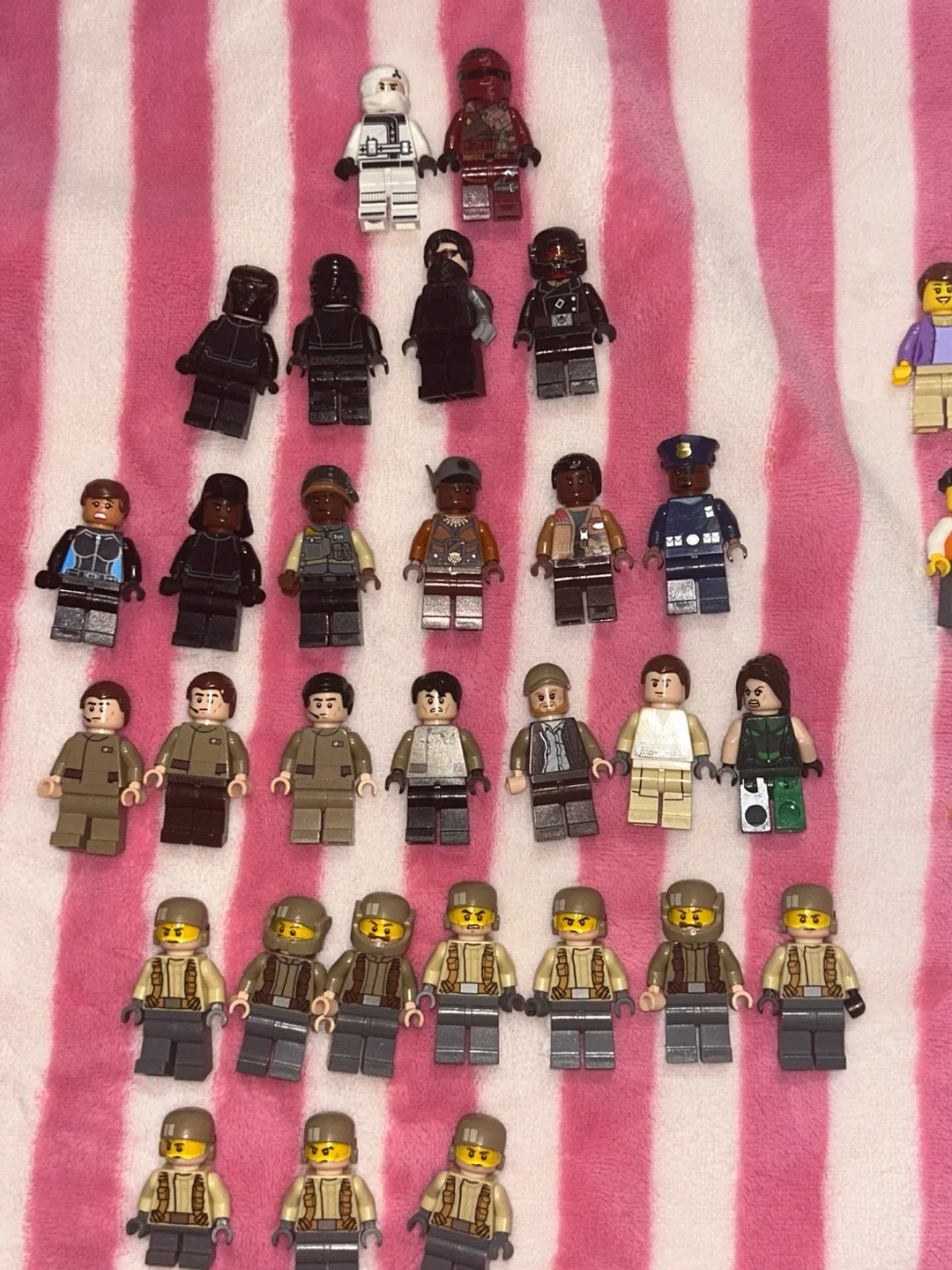 Lego Minifigures Lot