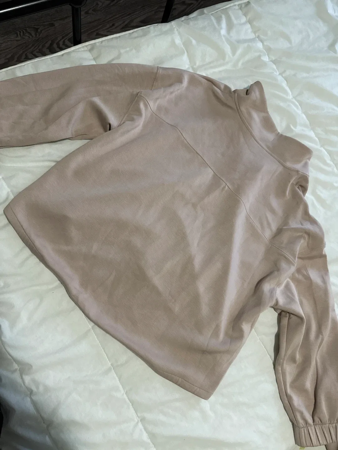 La Vie En Rose Loungewear Set - Size S/P image indicator(4)