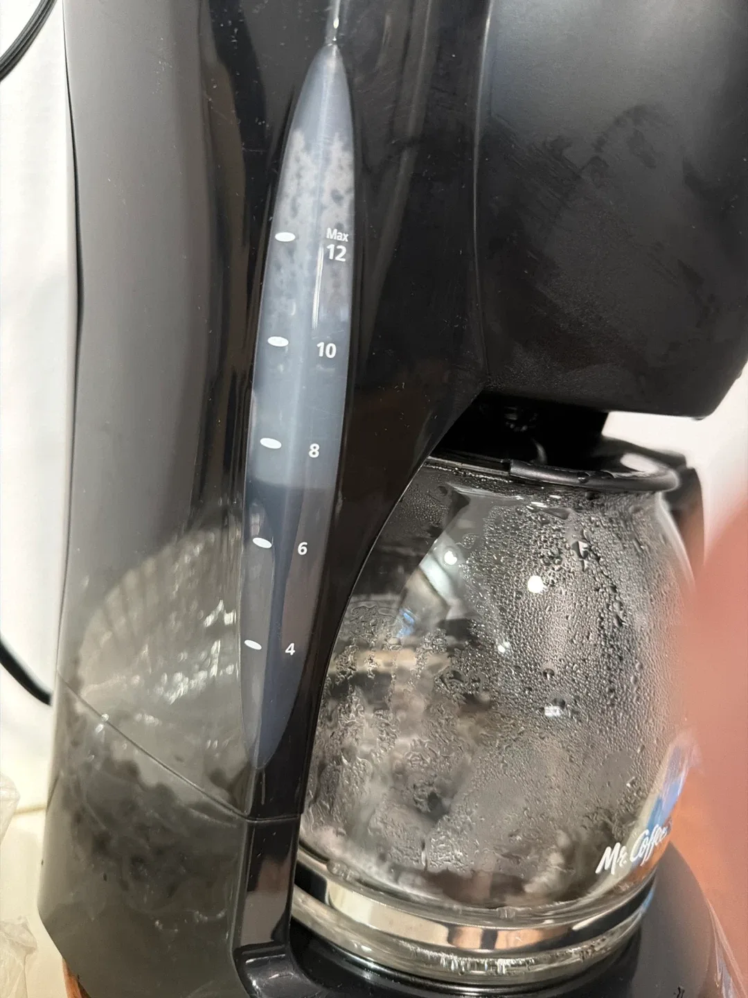 Mr. Coffee 12-Cup Coffee Maker image indicator(4)