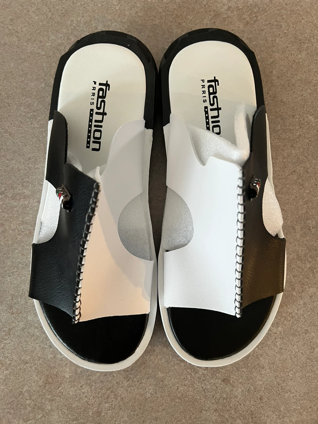 Fashion Paris Black & White Sandals - New in Box!