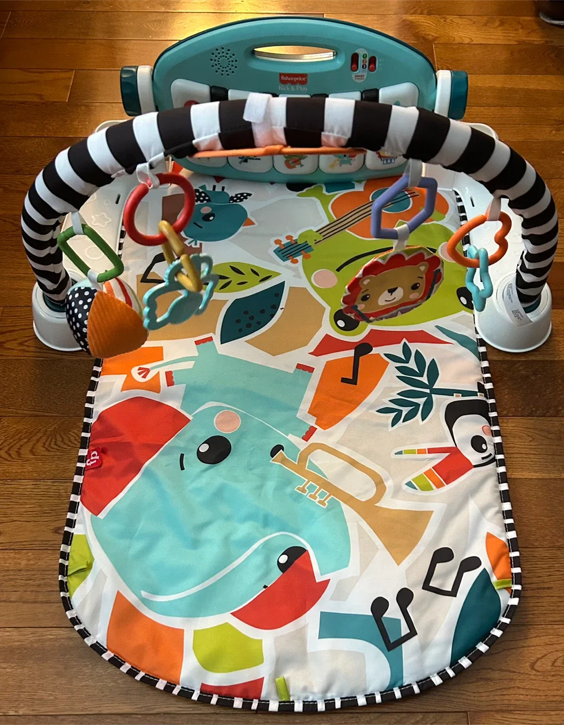 Fisher-Price Deluxe Kick & Play Piano Gym image indicator(3)