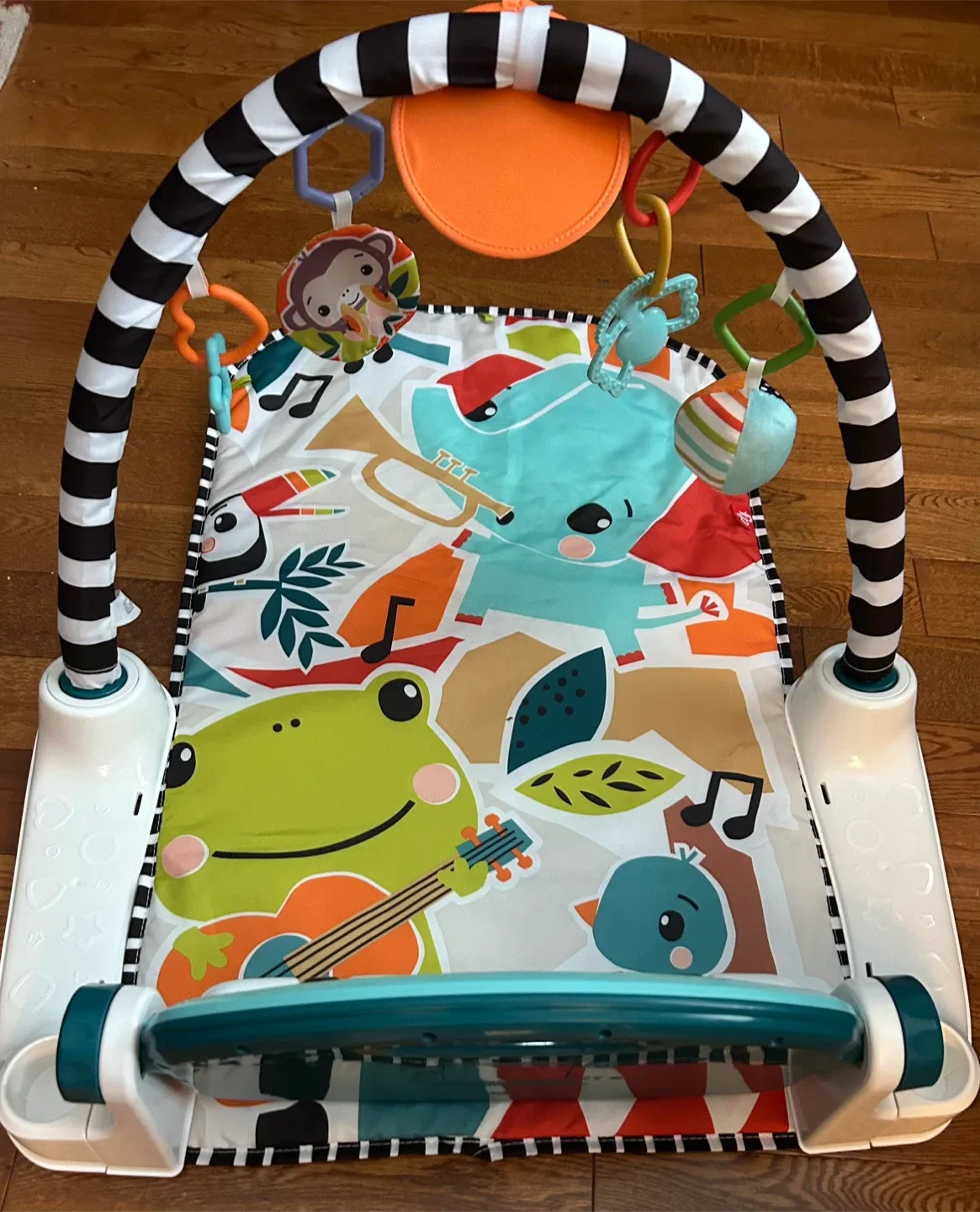 Fisher-Price Deluxe Kick & Play Piano Gym image indicator(4)