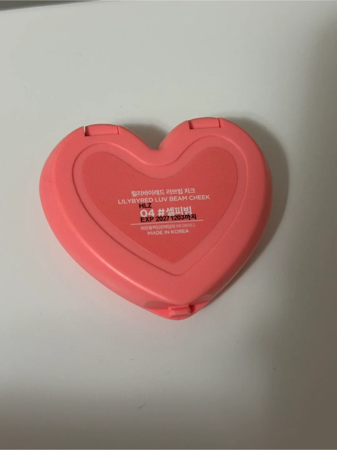 Lilybyred Luv Beam Cheek Blush #04 Selfie Red image indicator(3)
