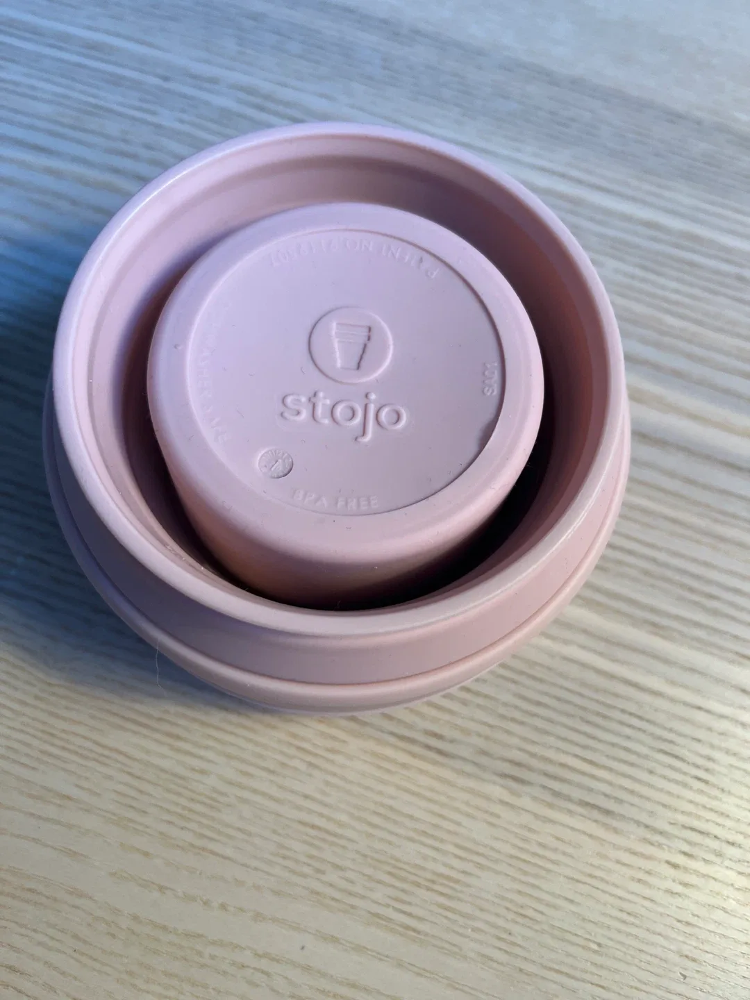 Stojo Collapsible Cup - Pink #Cleanout image indicator(3)