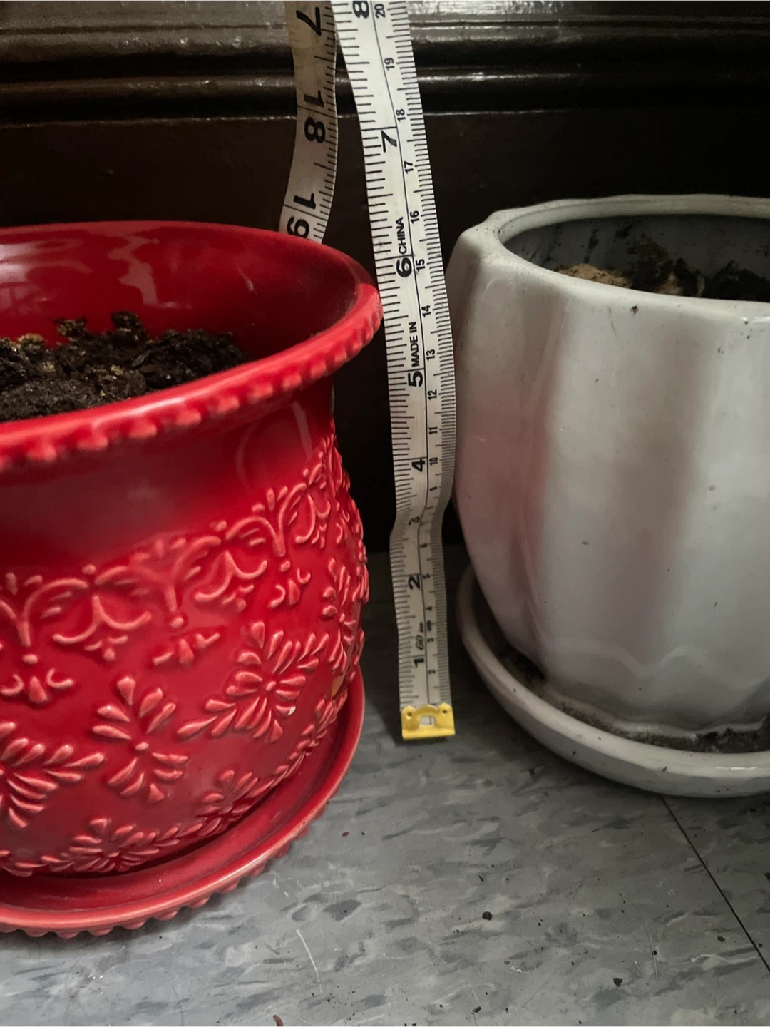 Red & White Flower Pots - photo 2