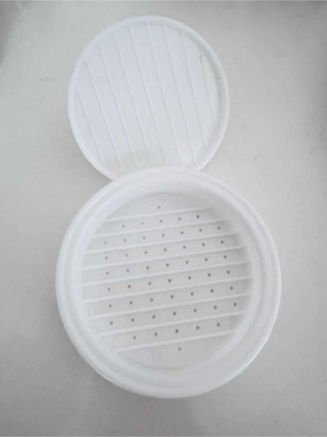 Hamburger Patty Maker- New - photo 3