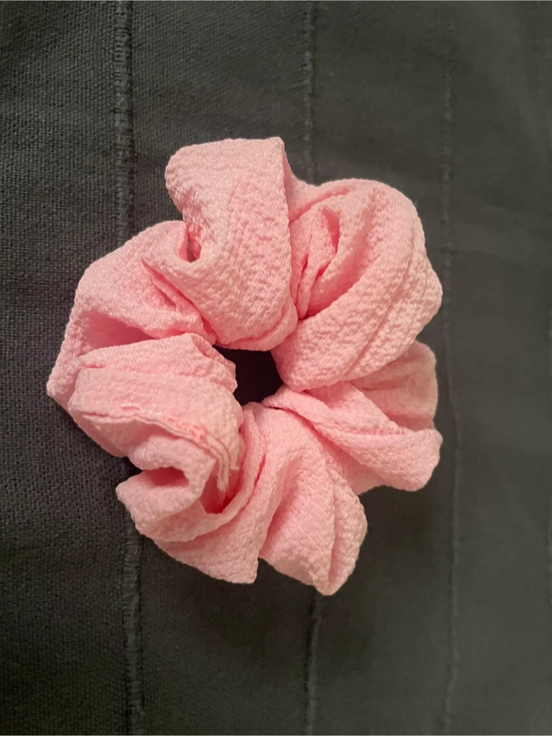 Hair Accessories - Clip & Scrunchies image indicator(5)