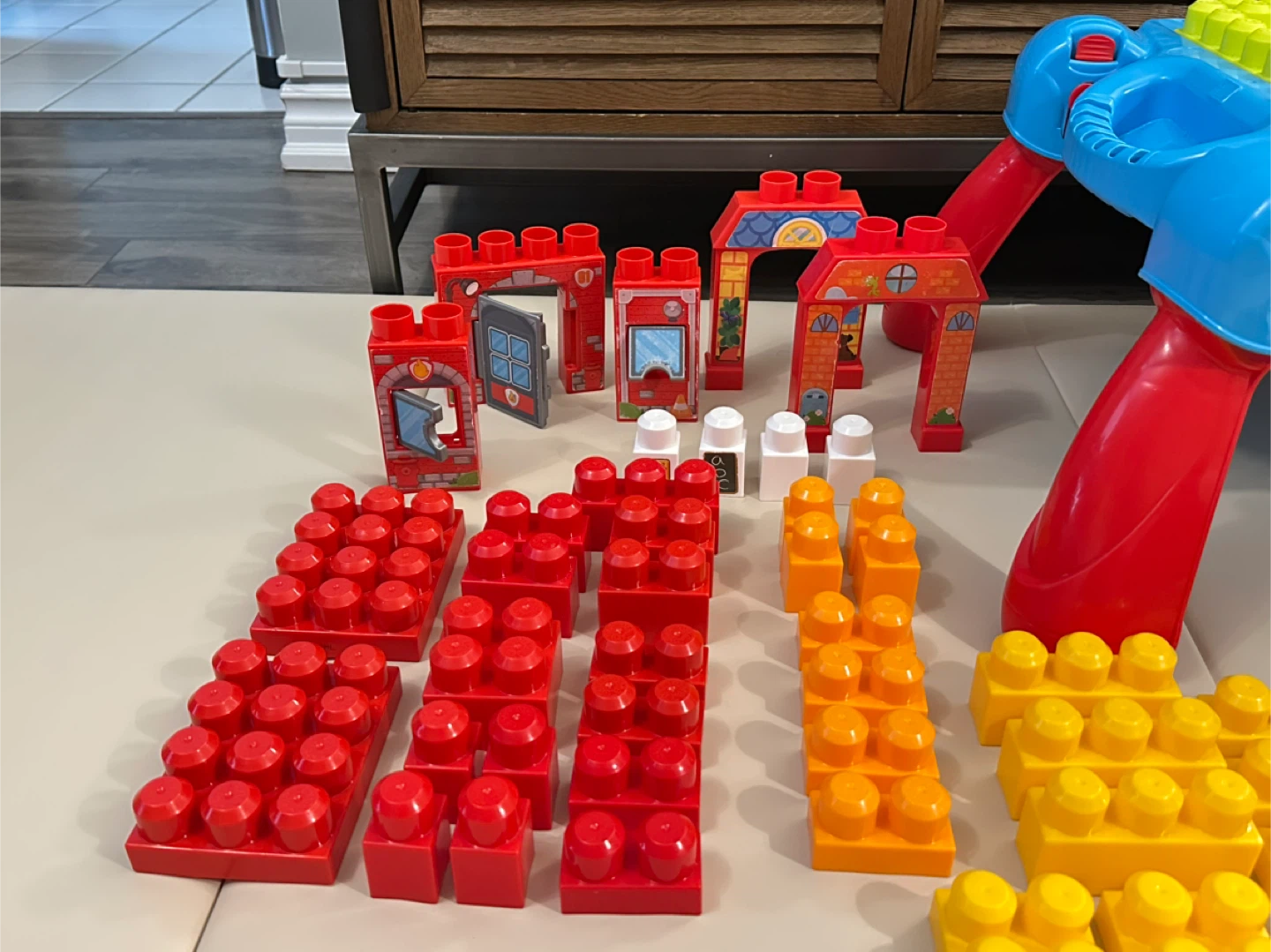 Mega Bloks Build 'n Learn Table - photo 4