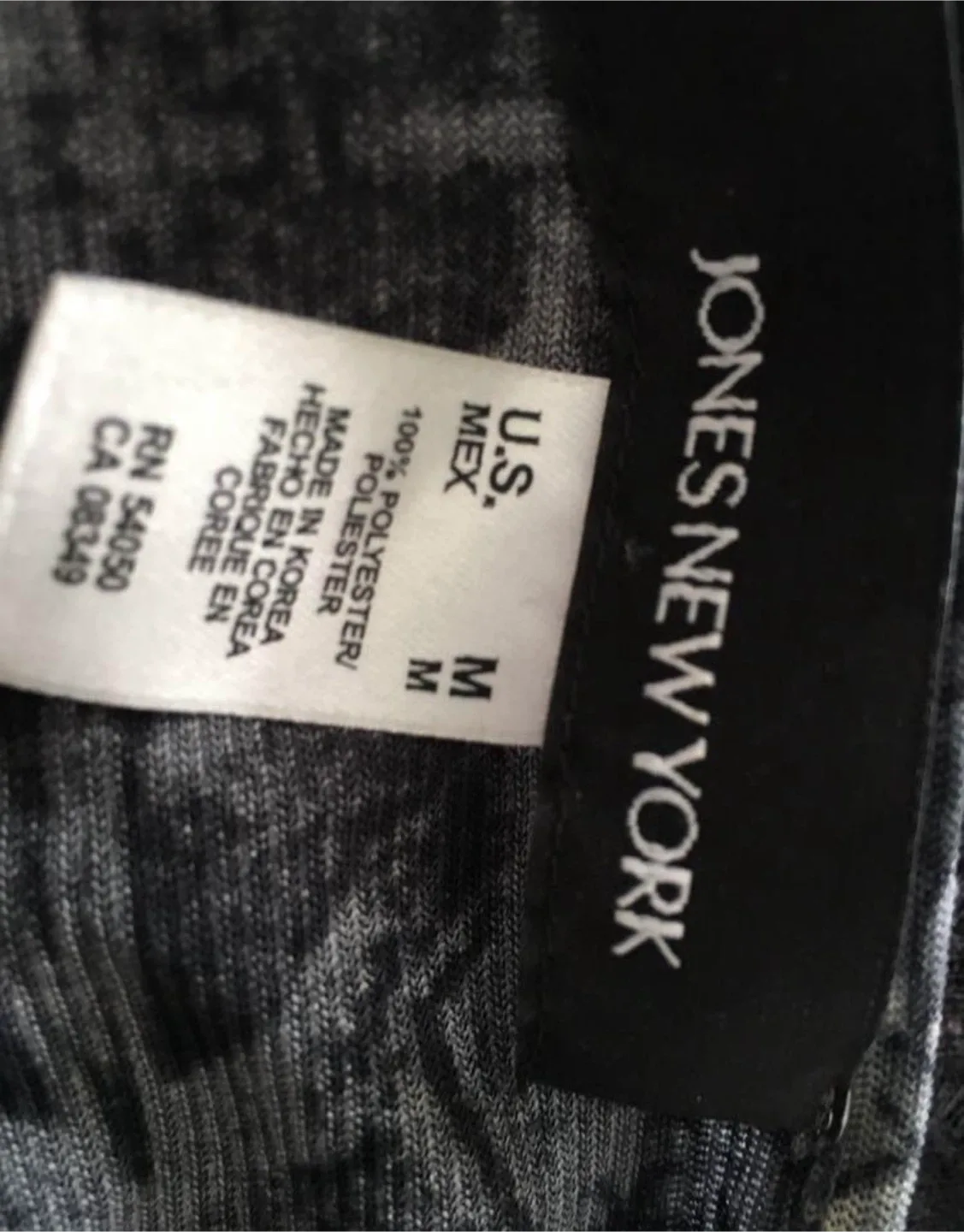 Jones New York Floral Sequins Blouse - Size M image indicator(2)