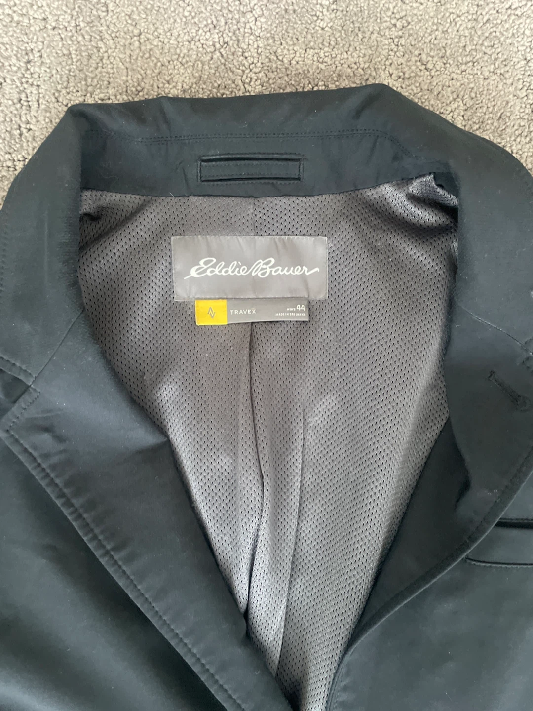 Eddie Bauer TRAVEX Blazer - Size 44 - photo 2