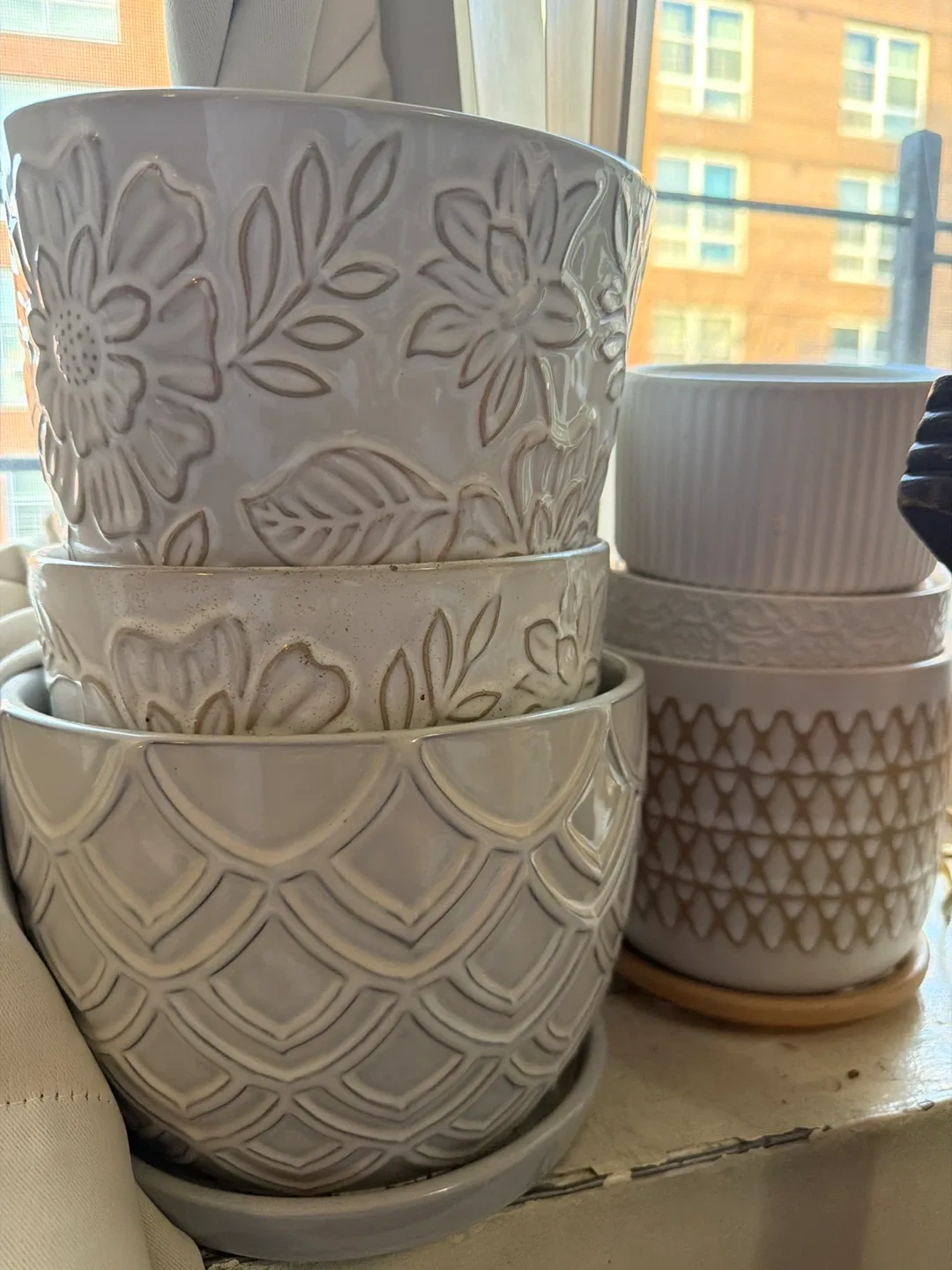 Decorative Embossed Ceramic Flower Pots