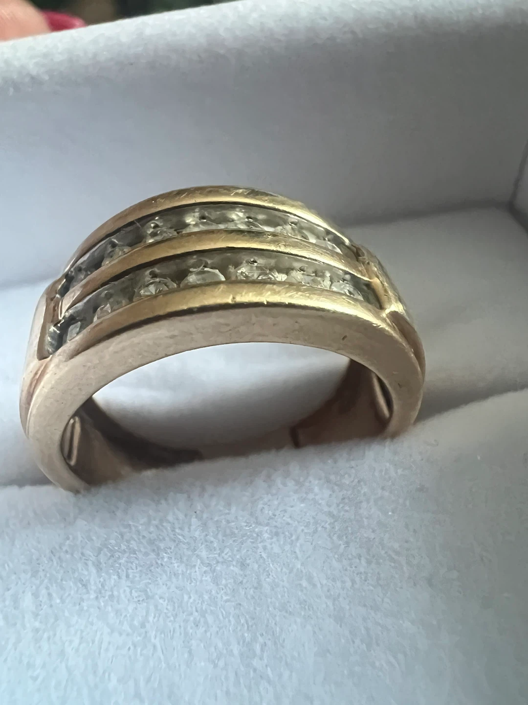 10K Gold Diamond Ring - photo 2