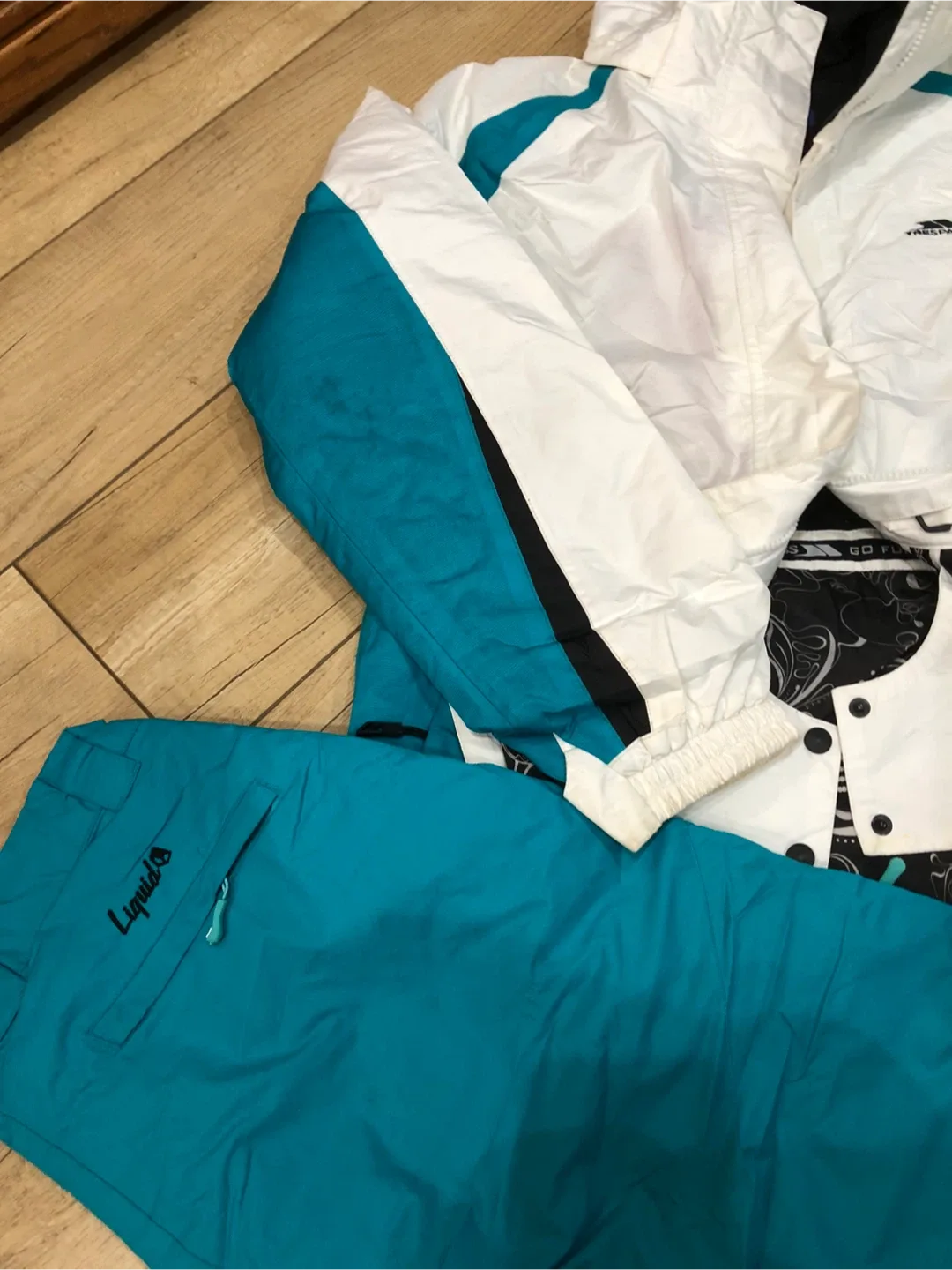 Trespass Ski Suit - White & Teal image indicator(3)