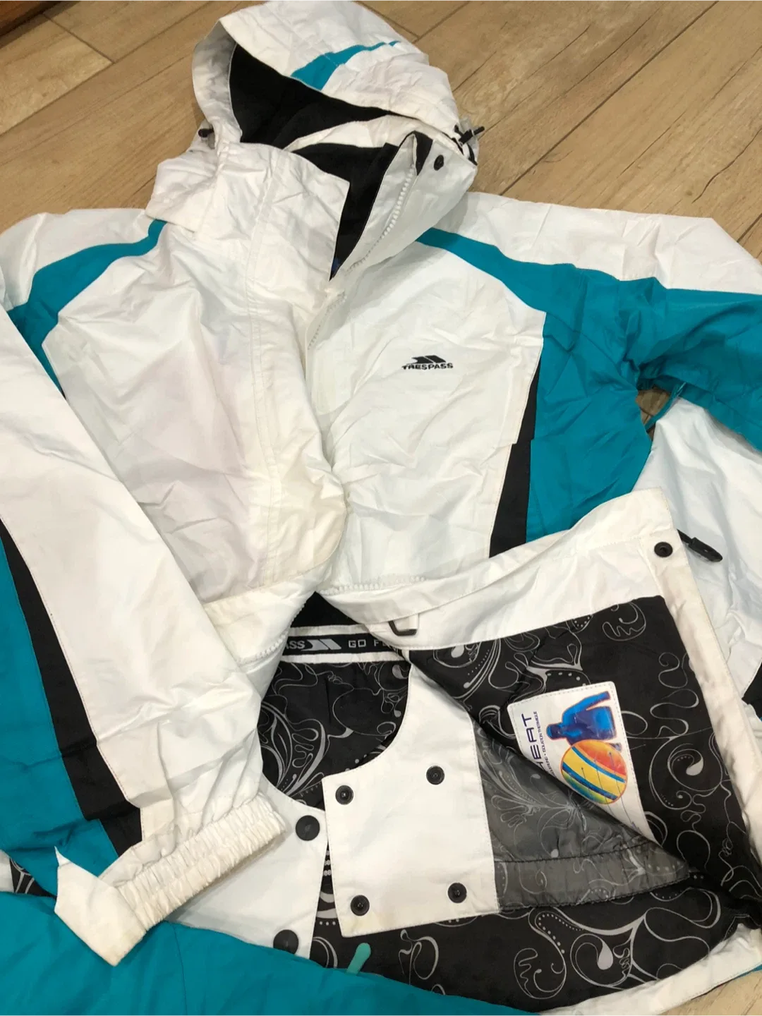 Trespass Ski Suit - White & Teal image indicator(2)