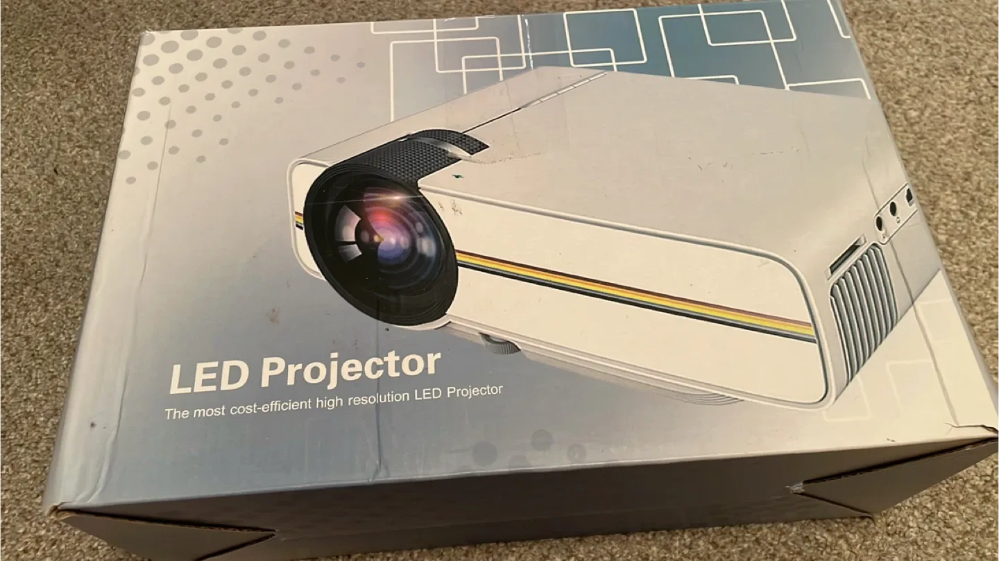 eLEPHAS LED Projector - Includes Box & Accessories