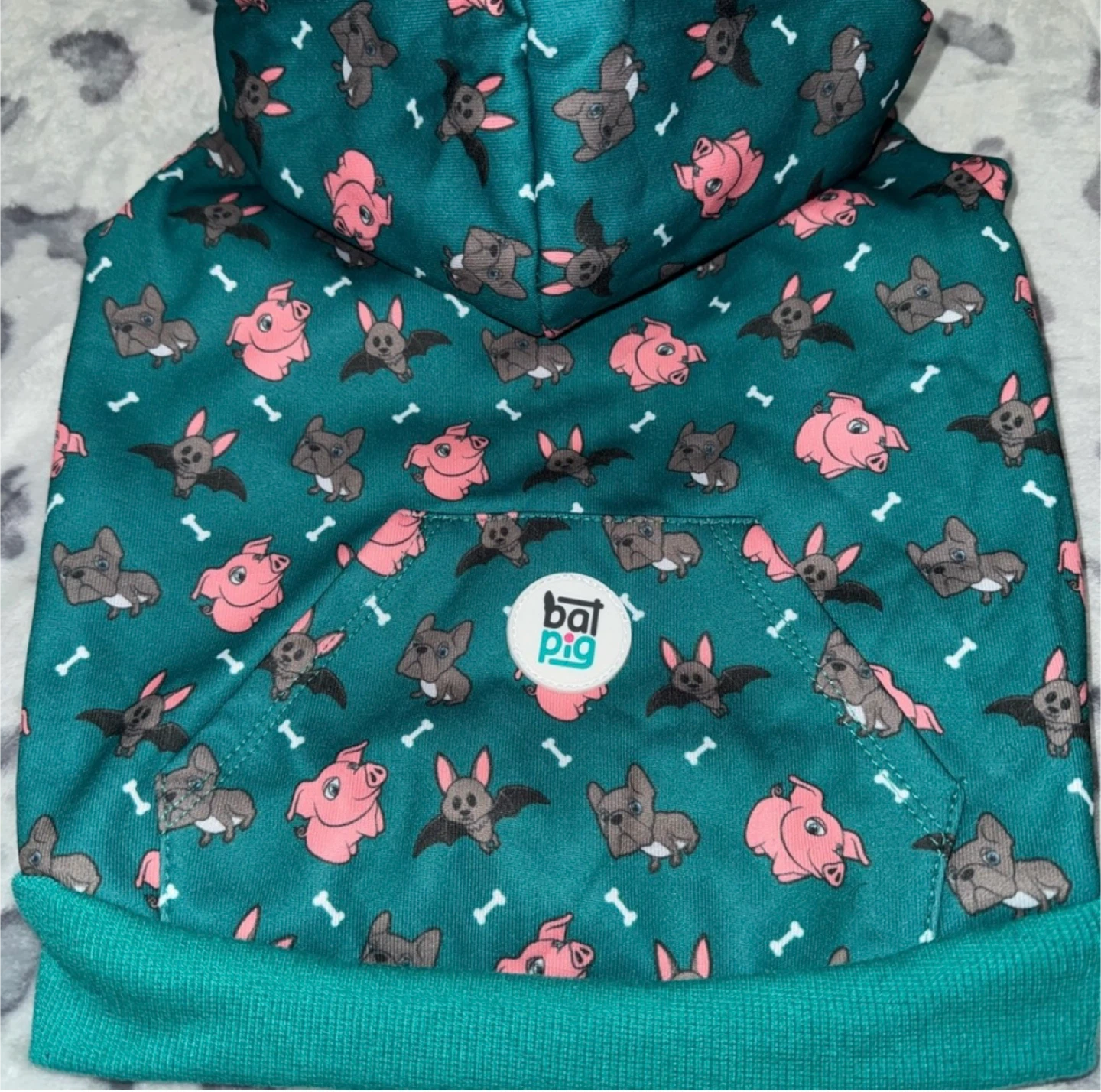 batpig Dog Hoodie, Harness, Collar Set - S/M - photo 2