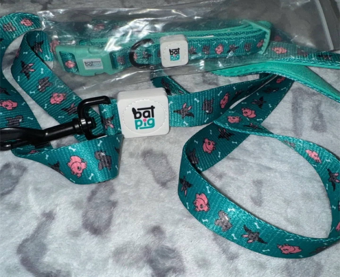 batpig Dog Hoodie, Harness, Collar Set - S/M image indicator(7)