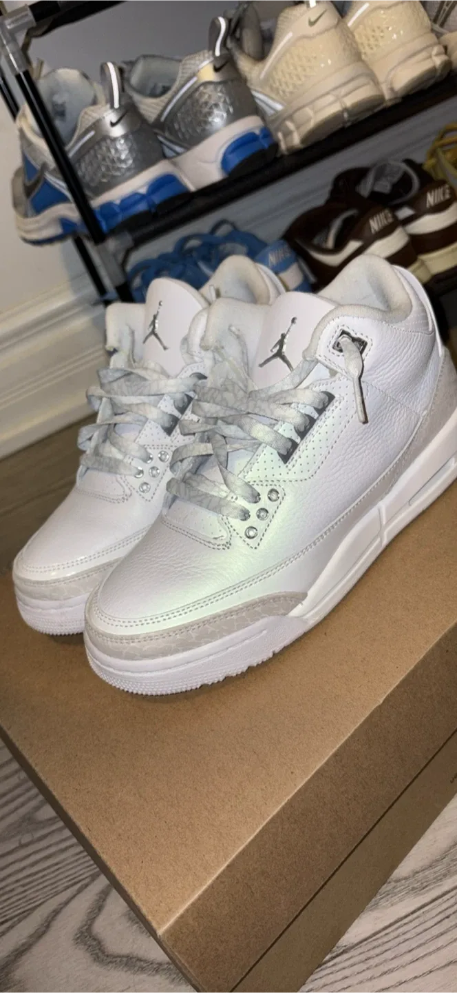 Jordan 3 Metallic image indicator(2)
