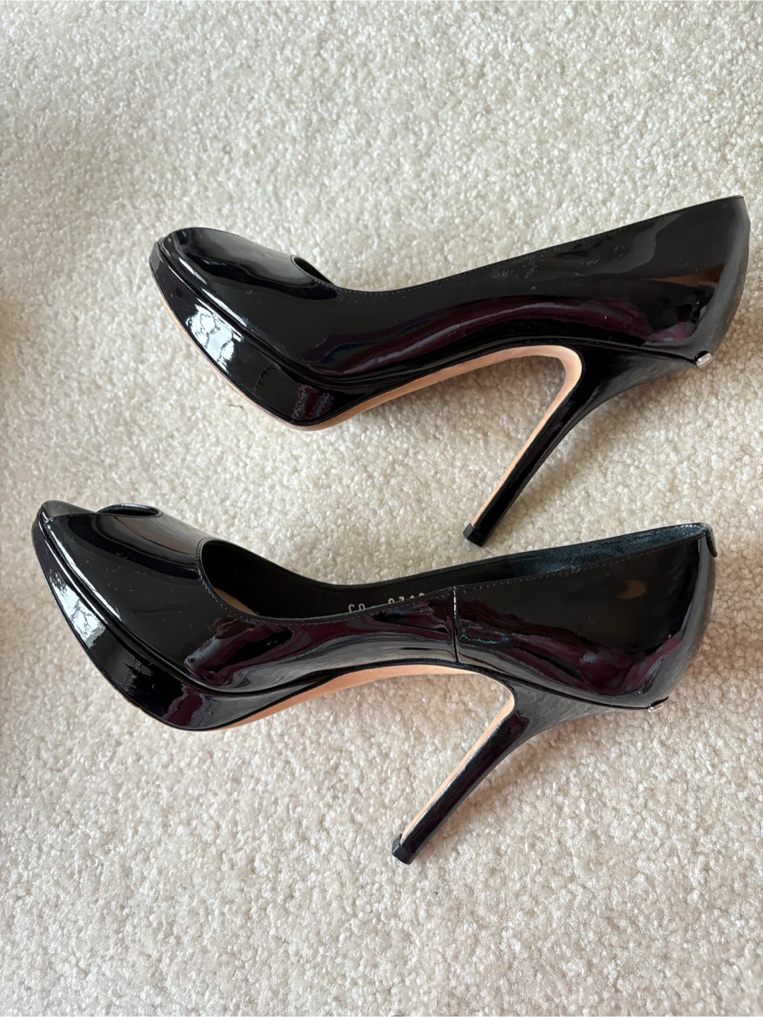 Authentic Christian Dior black high heel shoes in mint condition - photo 4