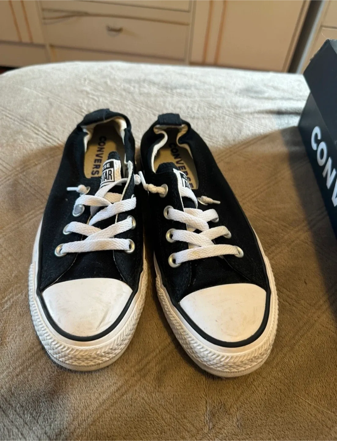 Converse - Women's US 7.5