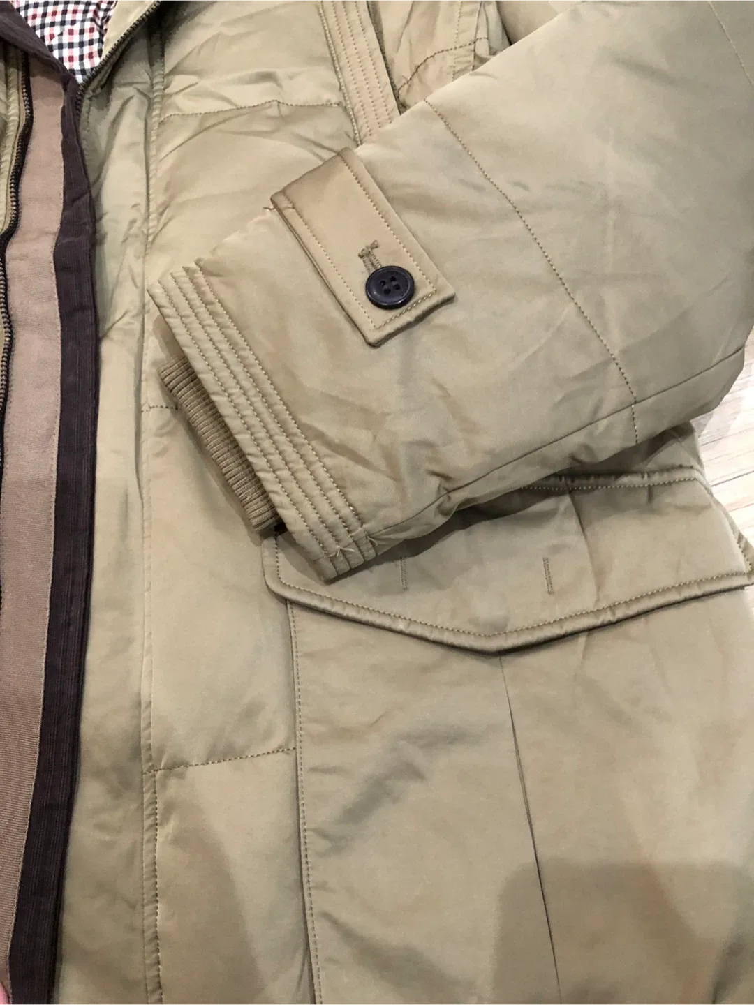 Boston Sideing Down Puffer Coat - Size Unknown image indicator(3)