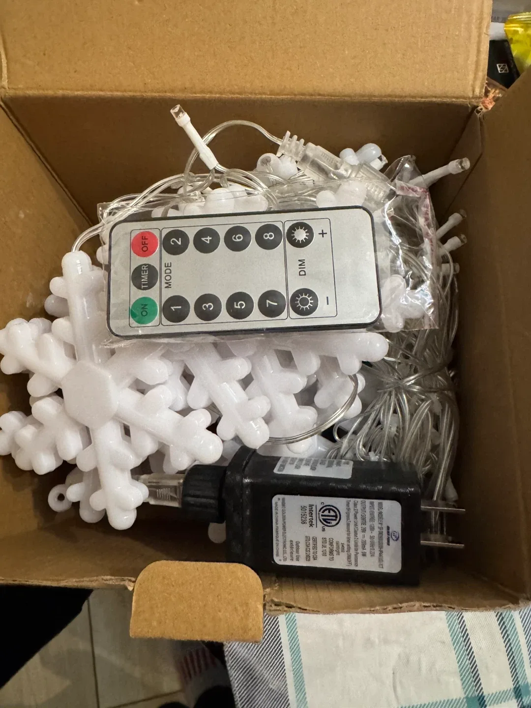 Snowflake String Lights - New in Box!