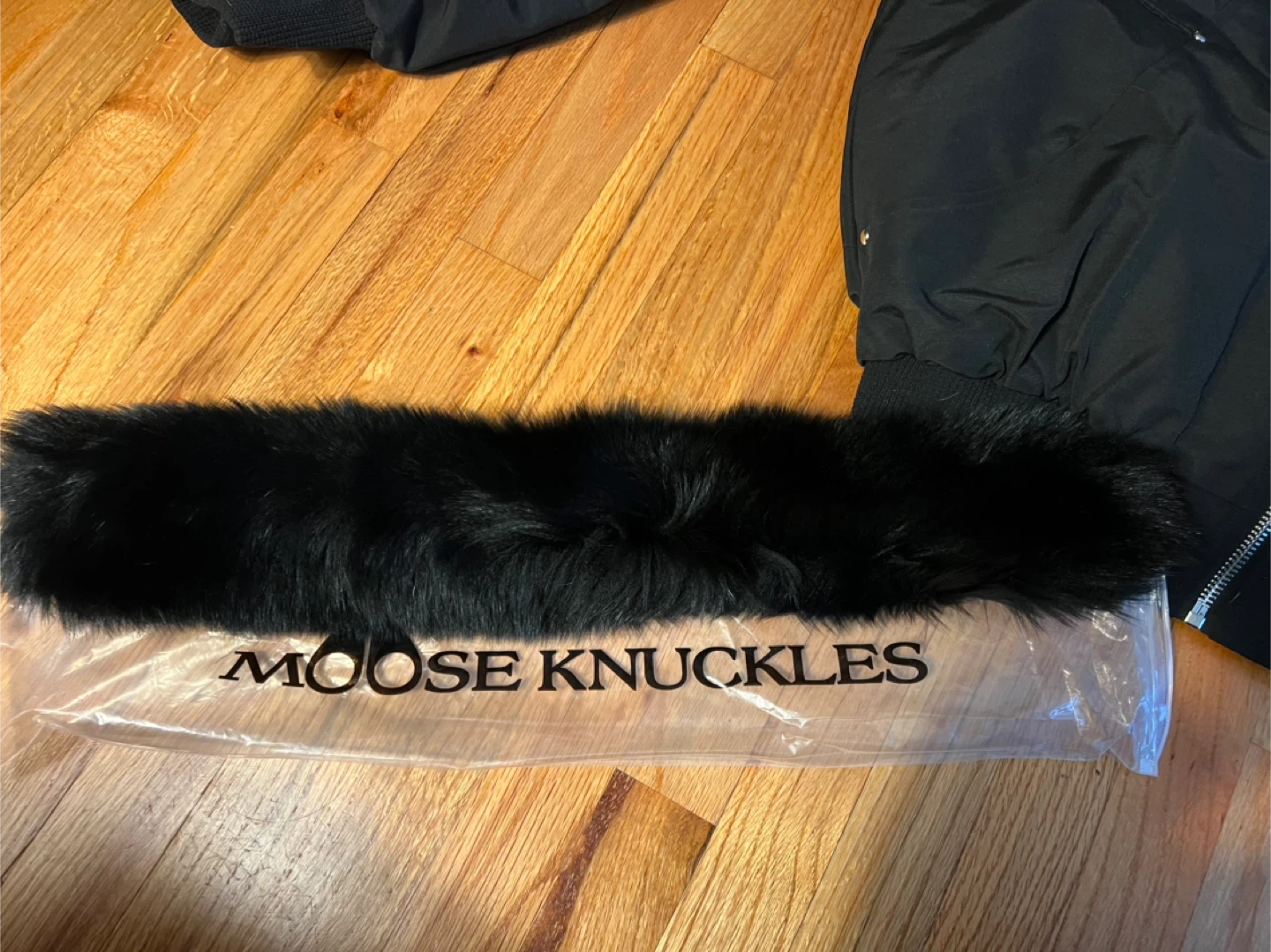 Moose Knuckles Down Filled Black Jacket XXL - photo 2