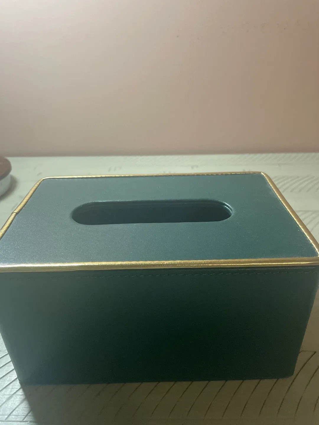 Vintage tissue box holder