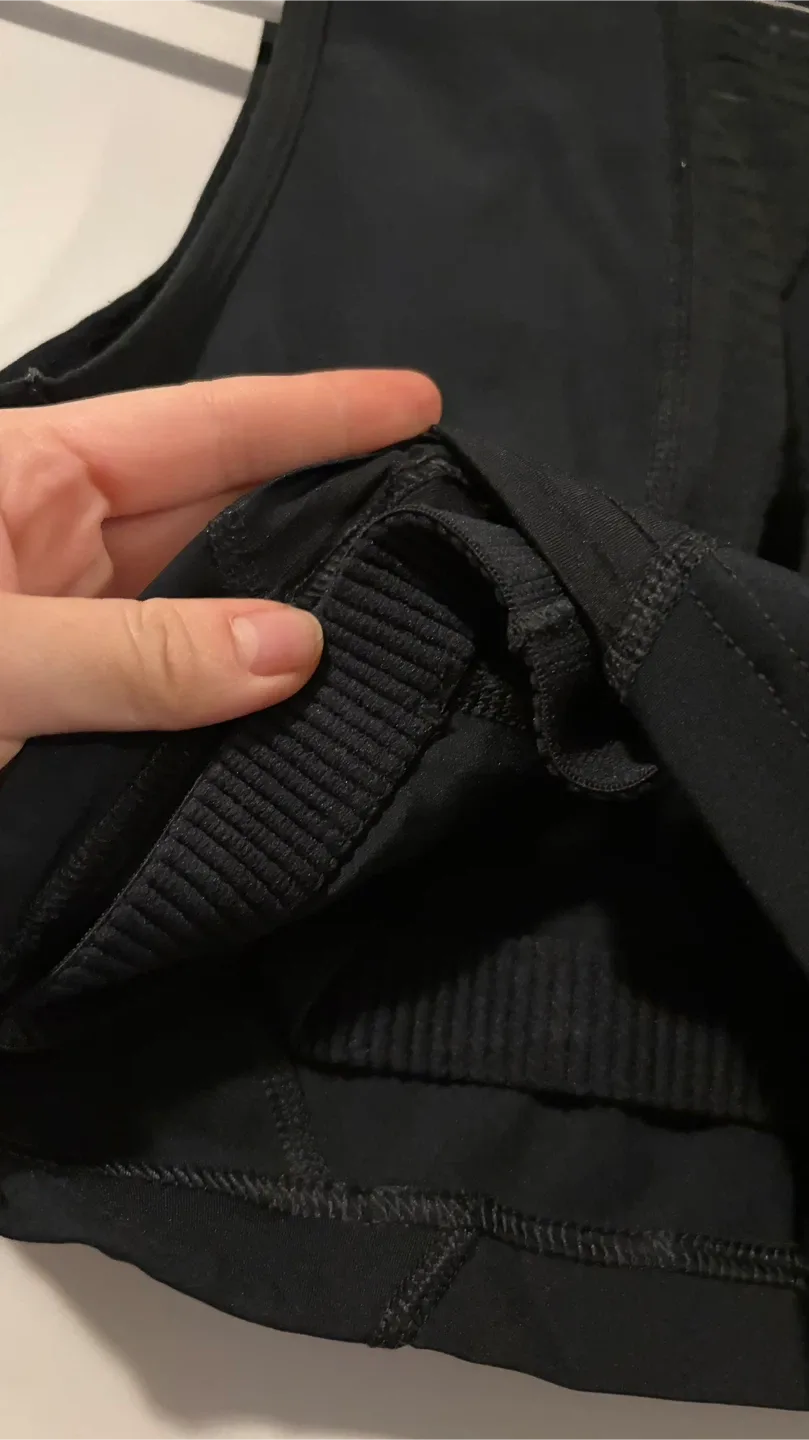 Nike Black Sleeveless Training Top Size S image indicator(3)