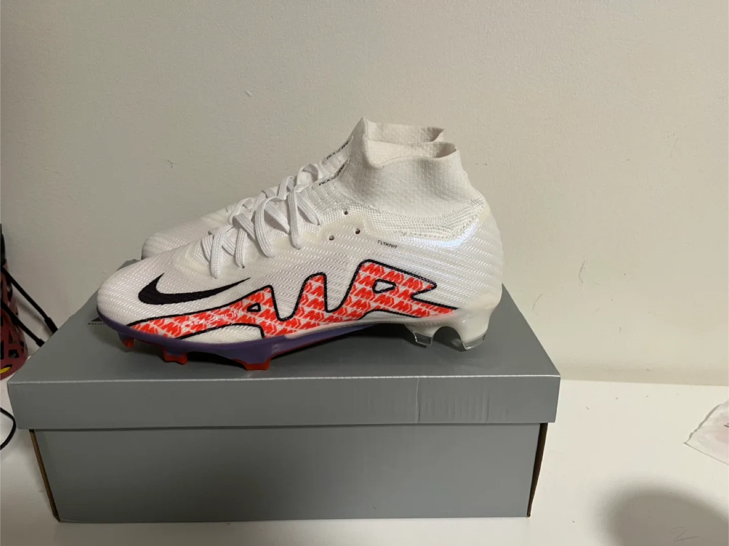 Nike Mercurial Dream Speed 006 Cleats - Size 6.5 image indicator(2)